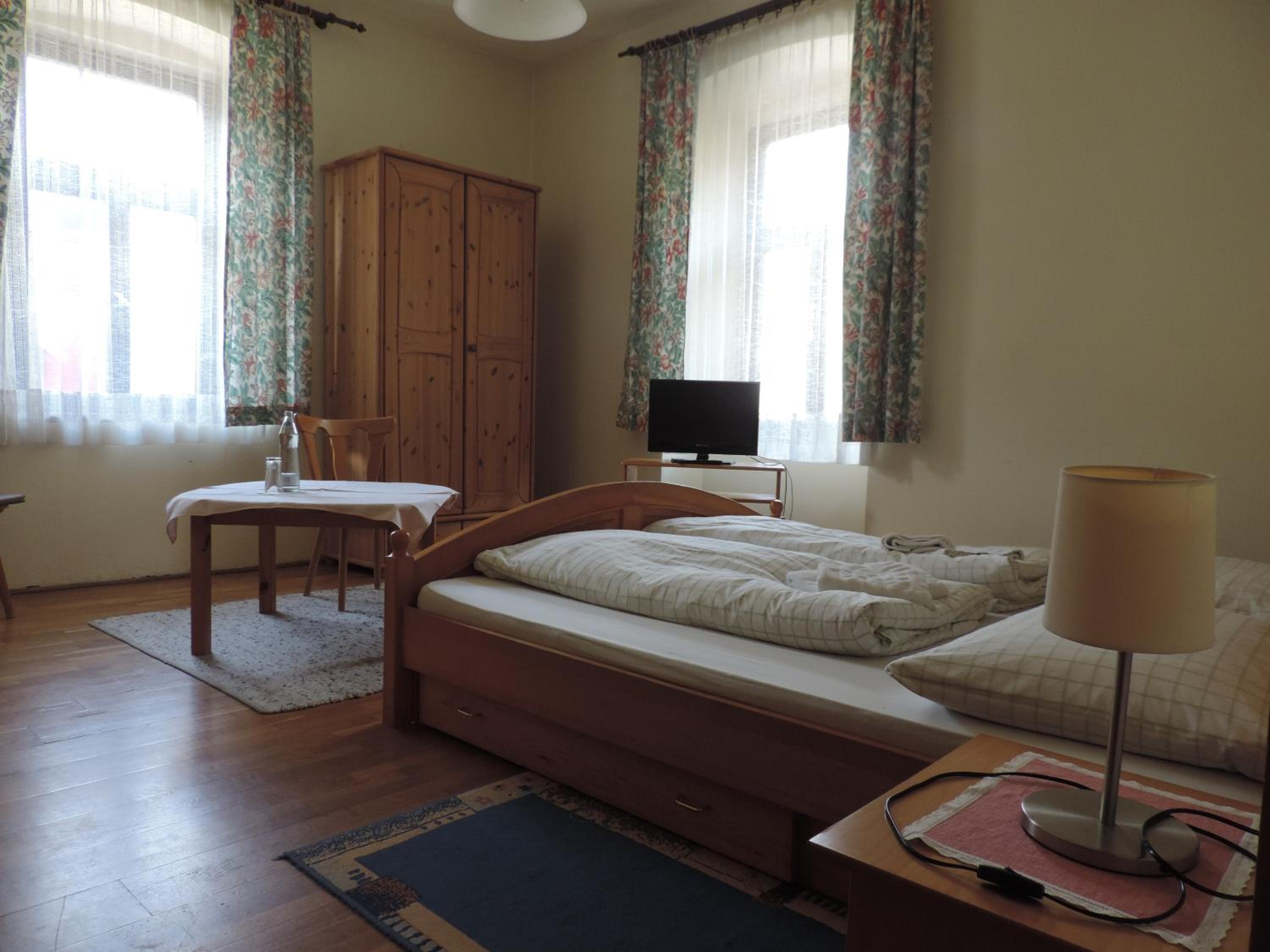 Standard Double Room photo 3