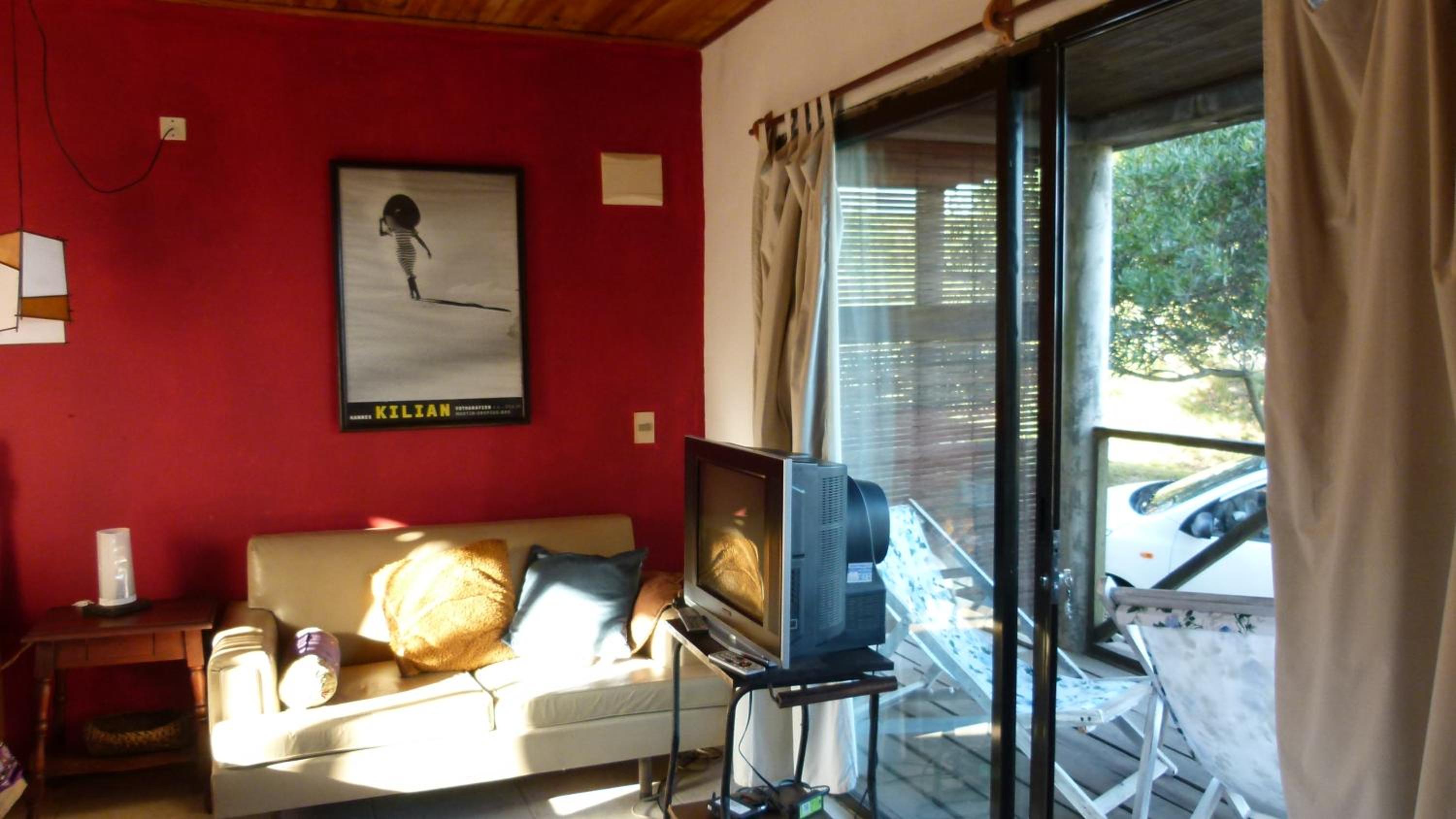 Apartment photo 2