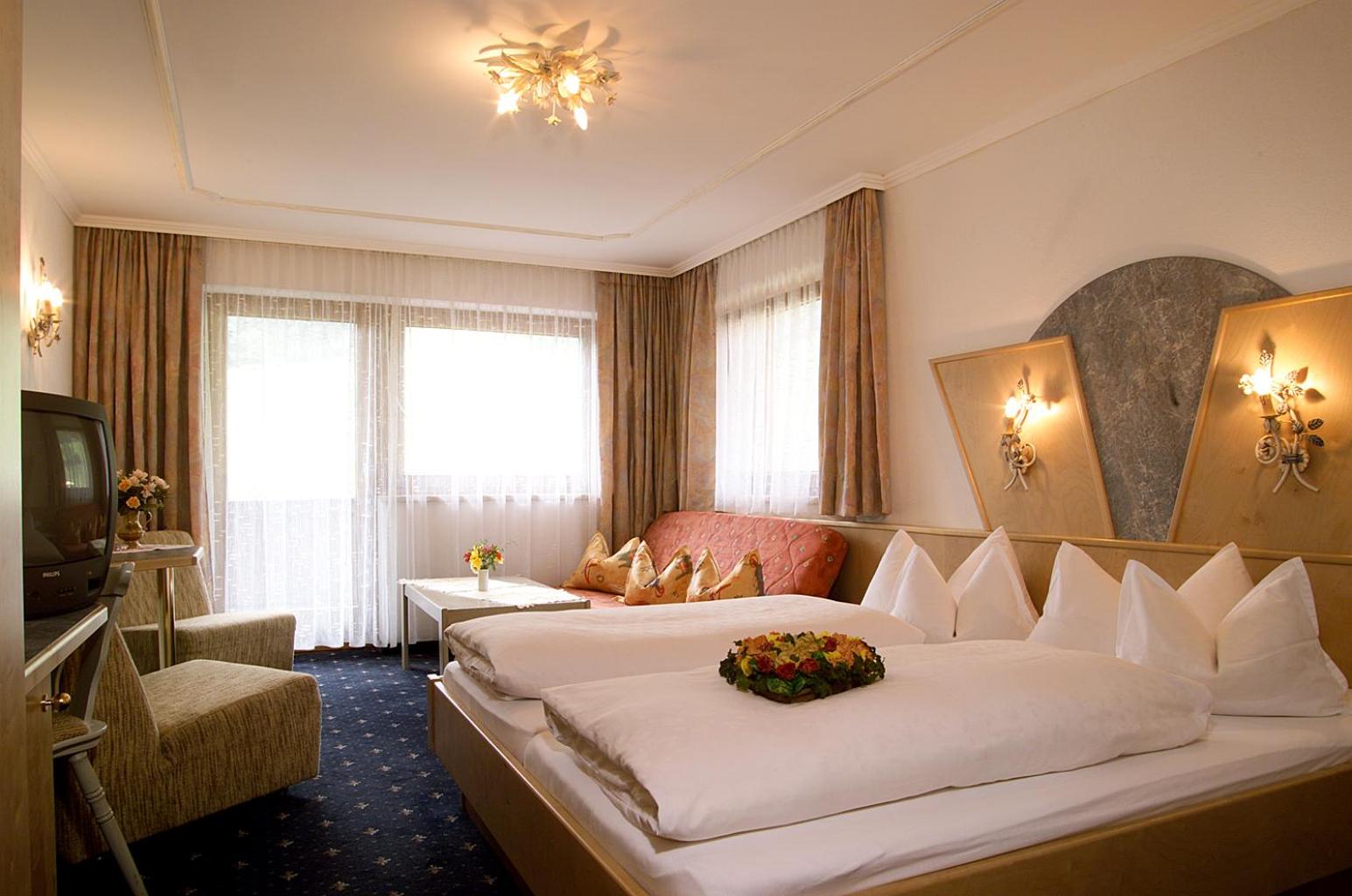 Double Room with Balcony photo 1