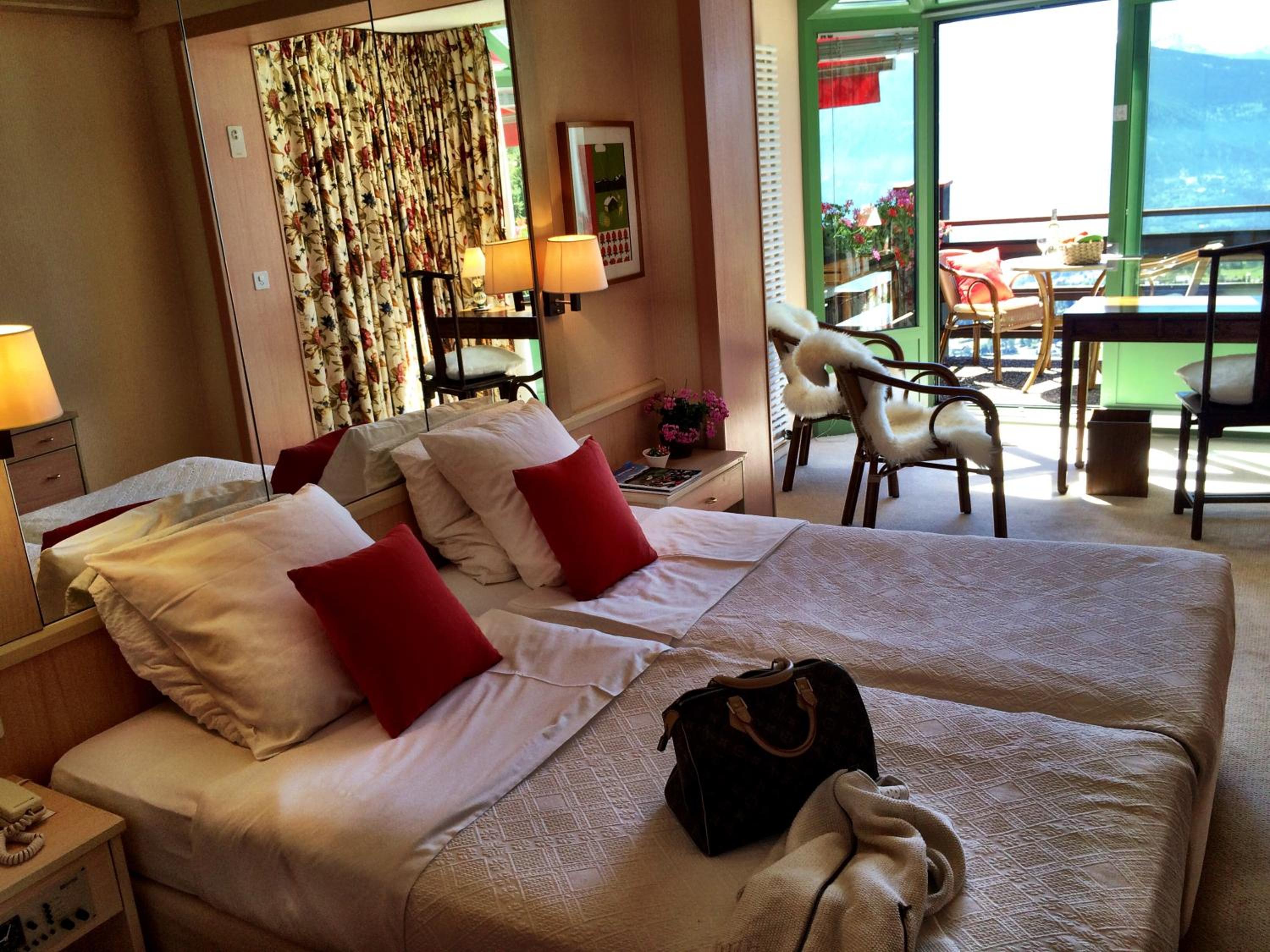 Deluxe Double or Twin Room with Balcony - Photo 1