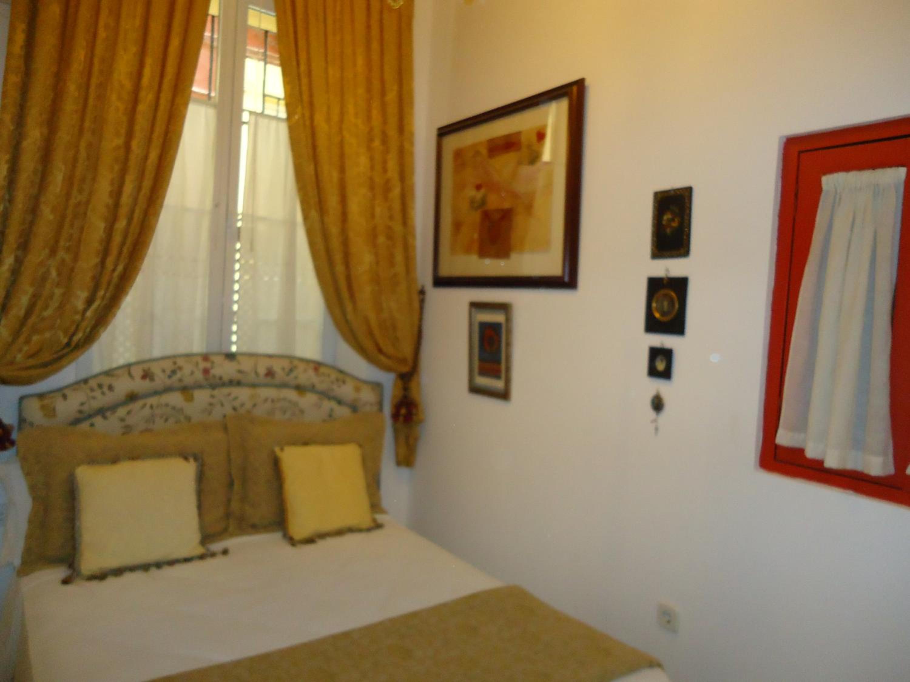 Deluxe Apartment - Photo 23