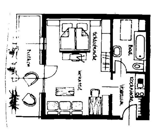 Large Studio with Balcony photo 3