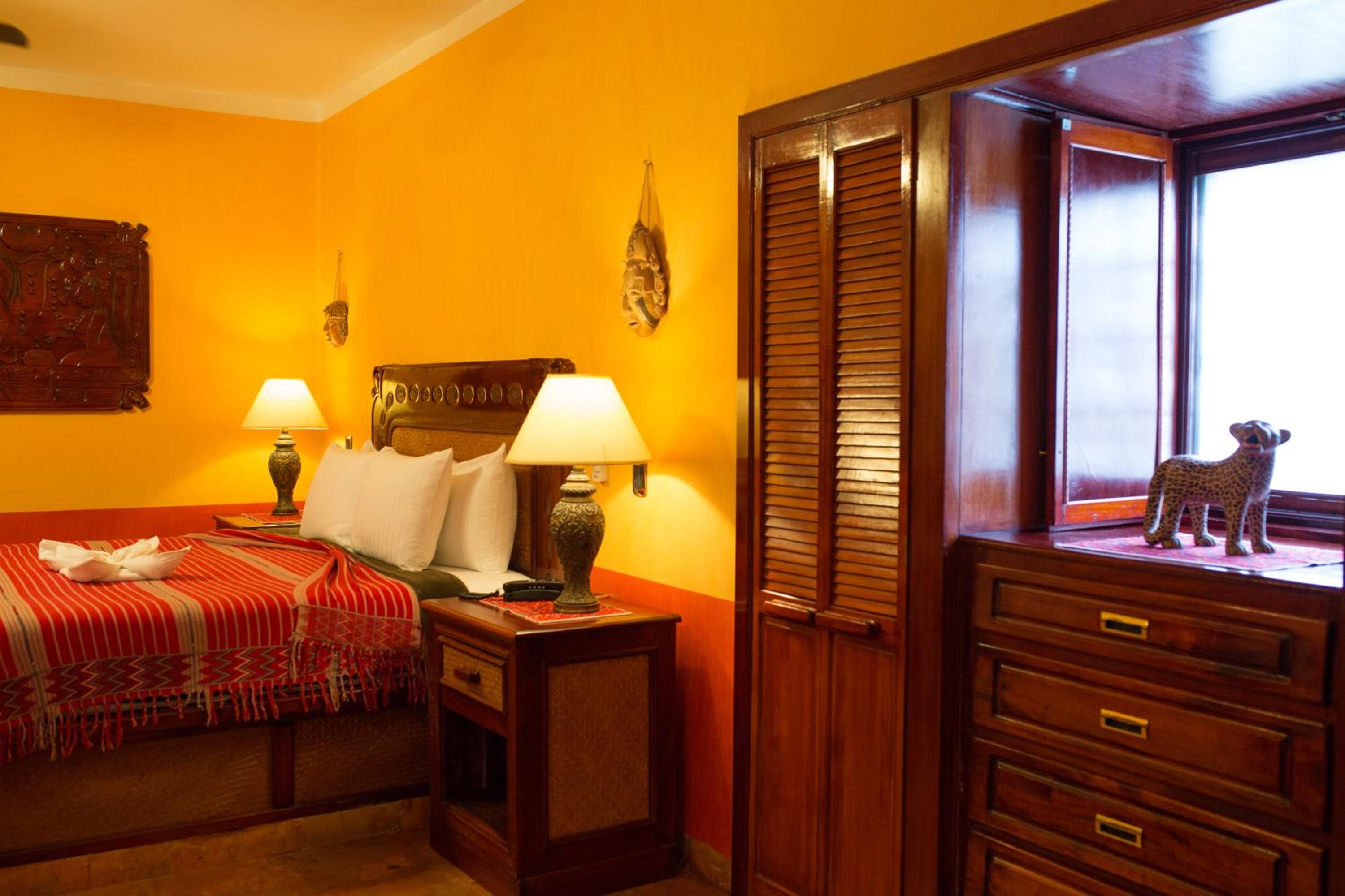 Deluxe Suite - Photo 5