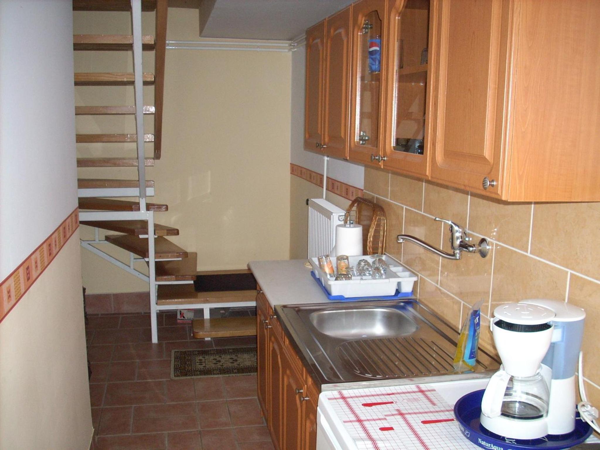 Apartment photo 2