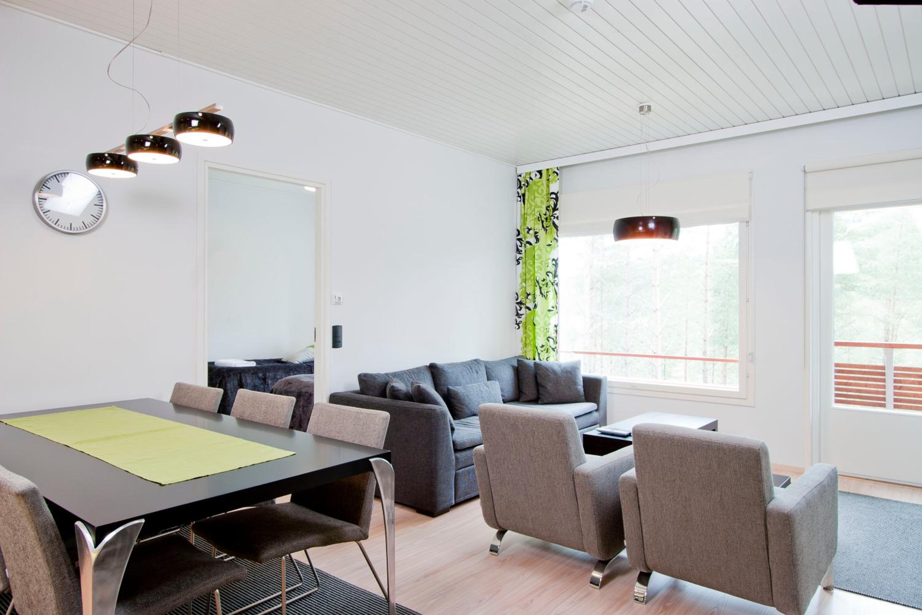 Two-Bedroom Apartment with sauna - Pets allowed photo 2