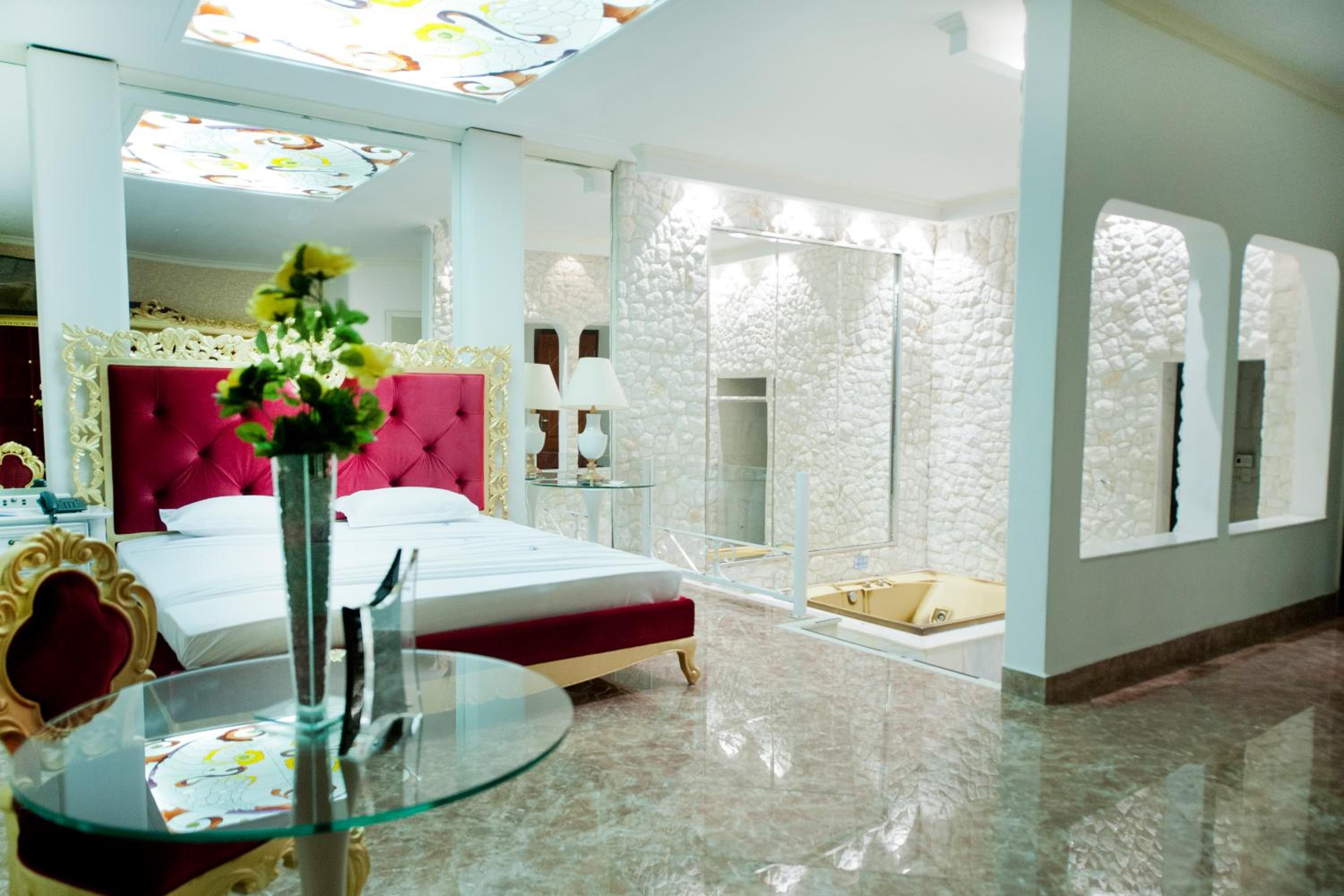 Superior Double Room with Spa Bath photo 3
