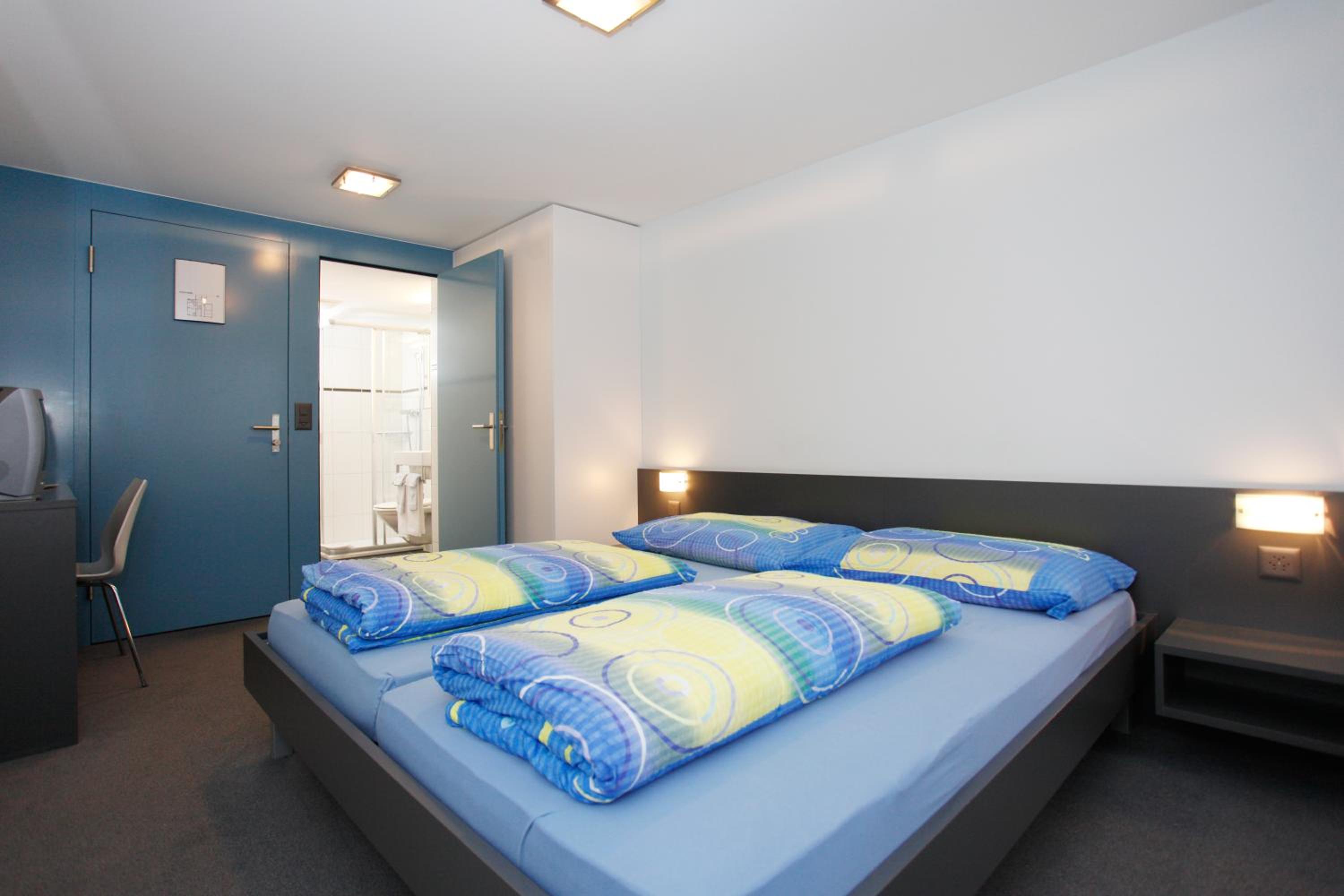 Double or Twin Room photo 2