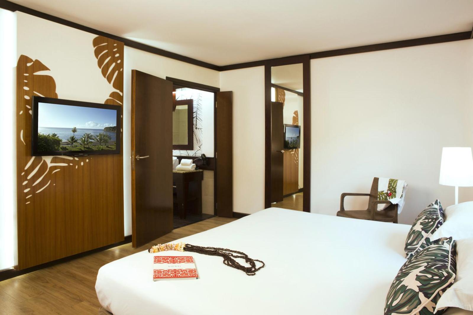 Ocean View Suite with Kitchen
