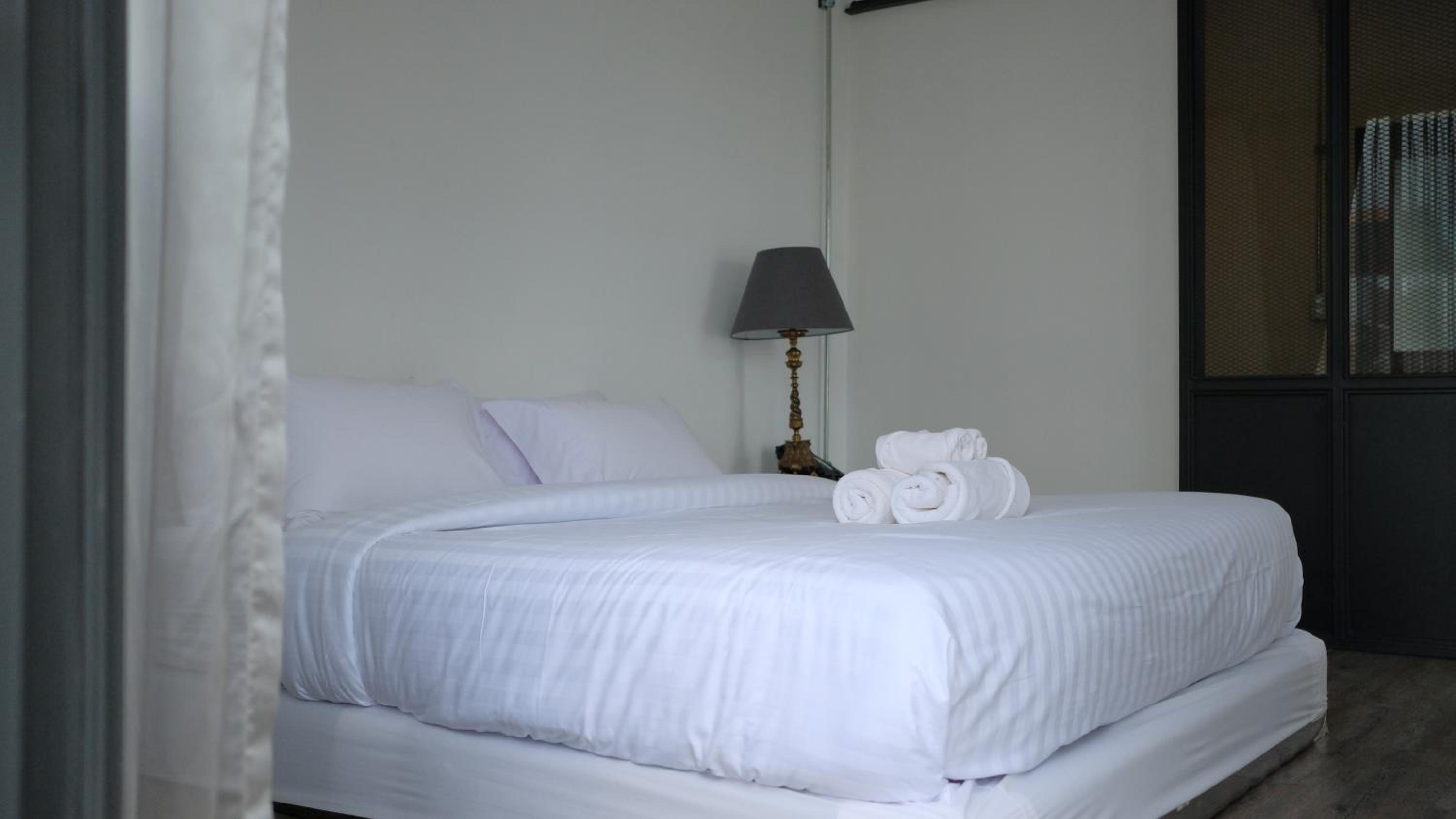 One-Bedroom Villa