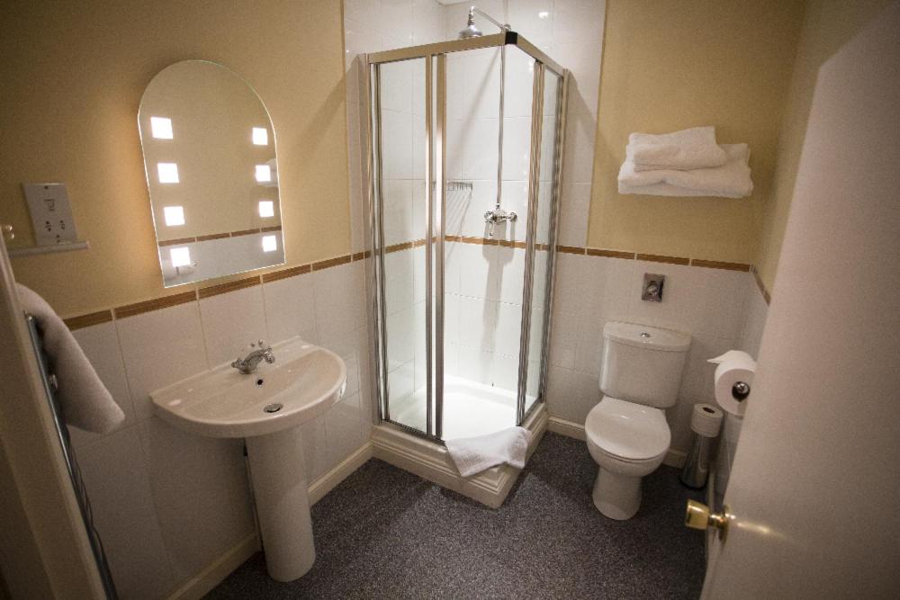 Double Room - Non-Smoking  - Photo 3