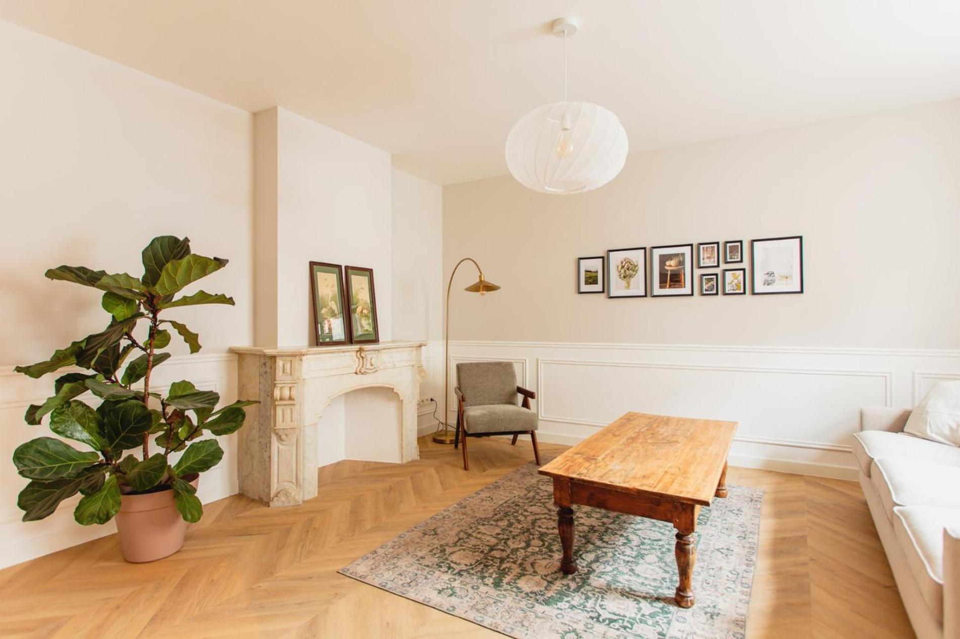 Apartment photo 2