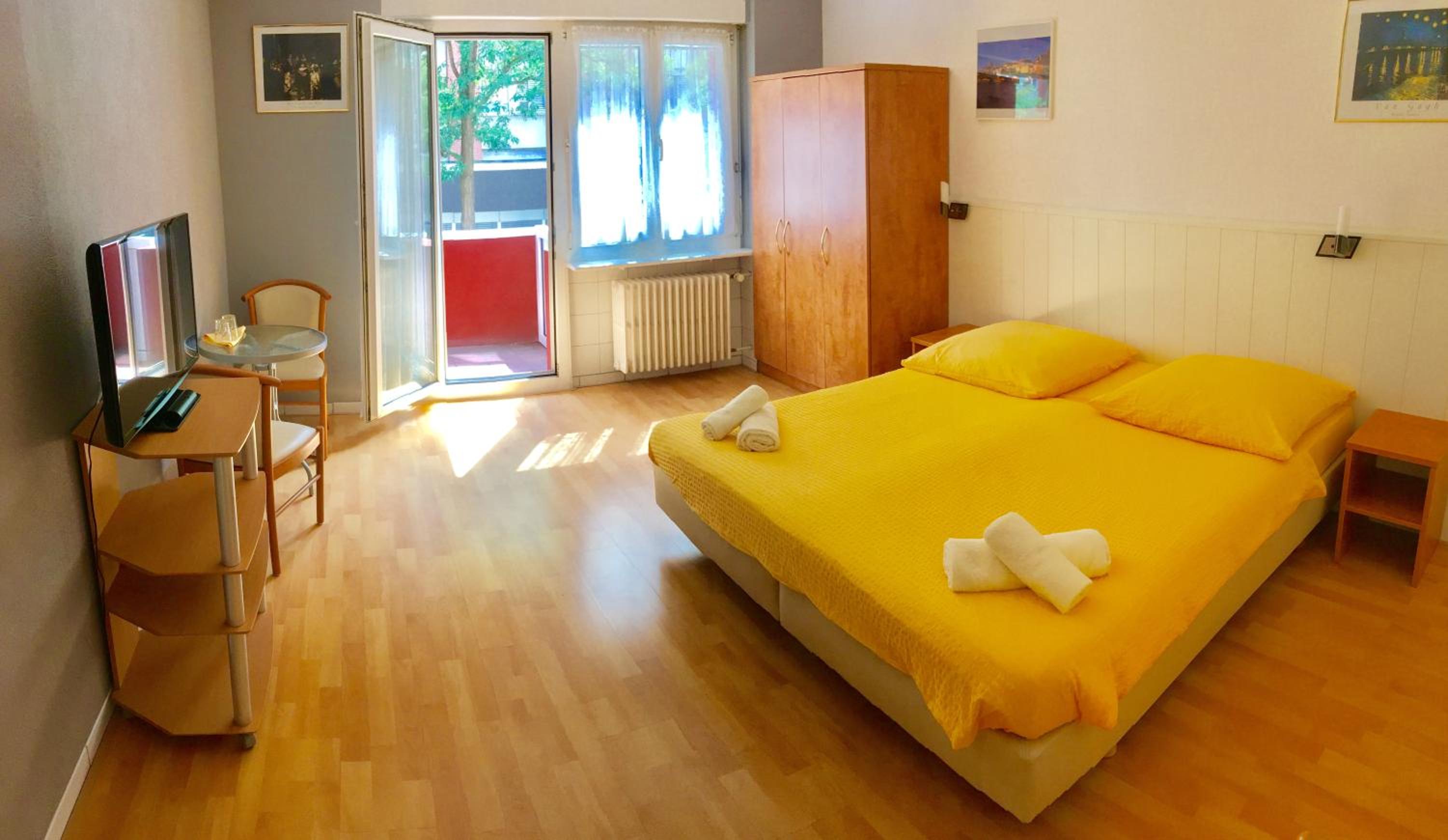 Double Room with Balcony photo 1