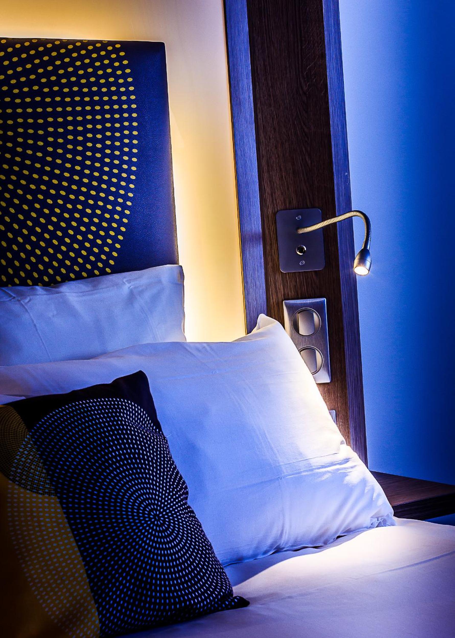 Executive Double Room with Sofa Bed - Photo 4