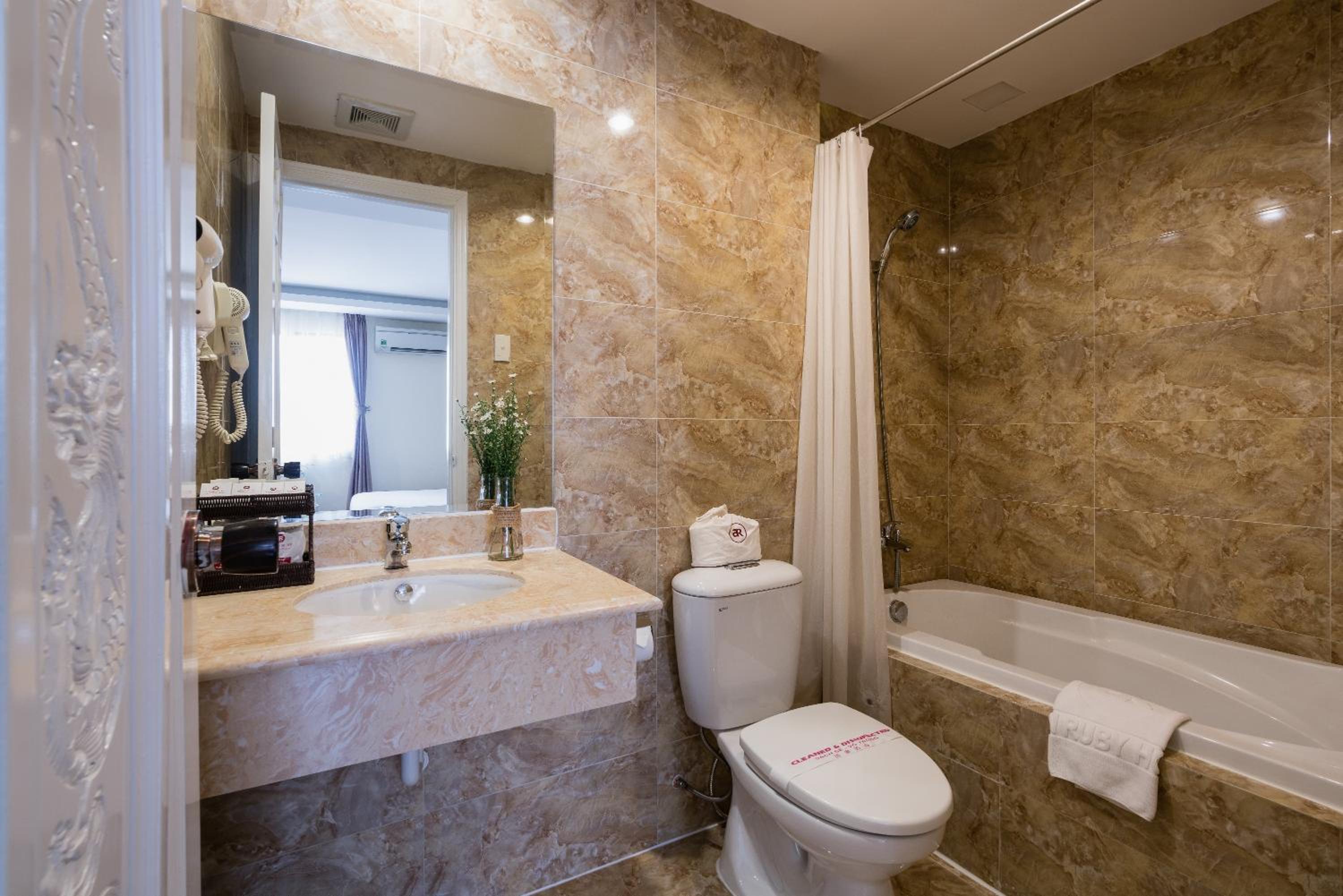 Premium Deluxe Room photo 2