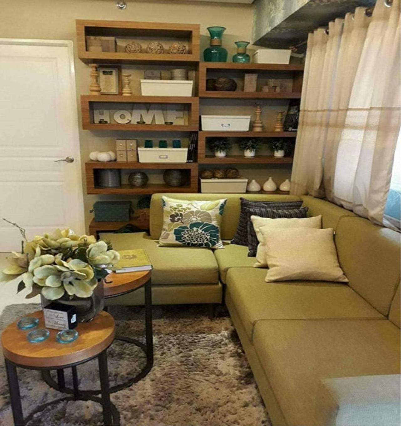 Apartment with Balcony - Photo 2