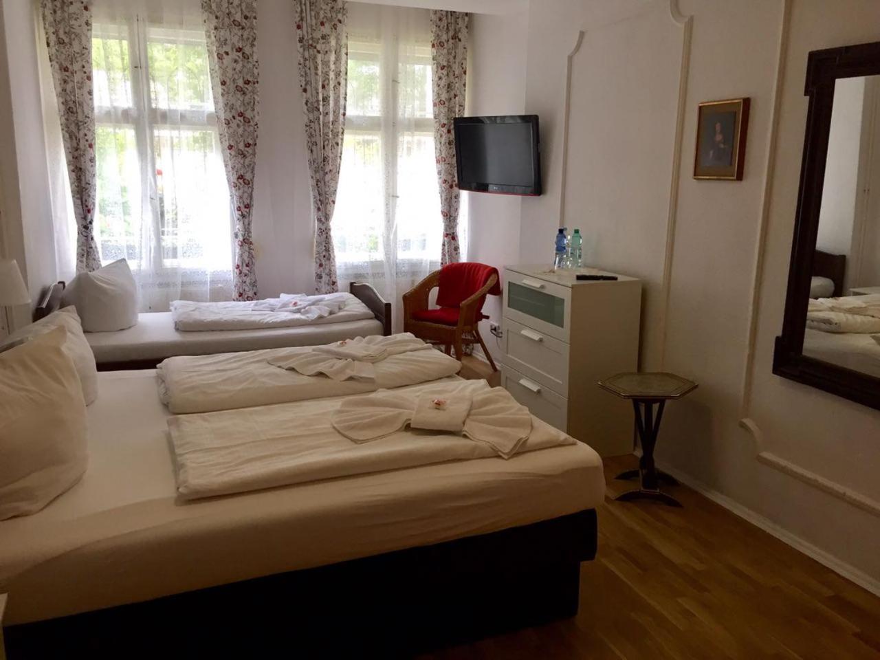 Triple Room photo 3