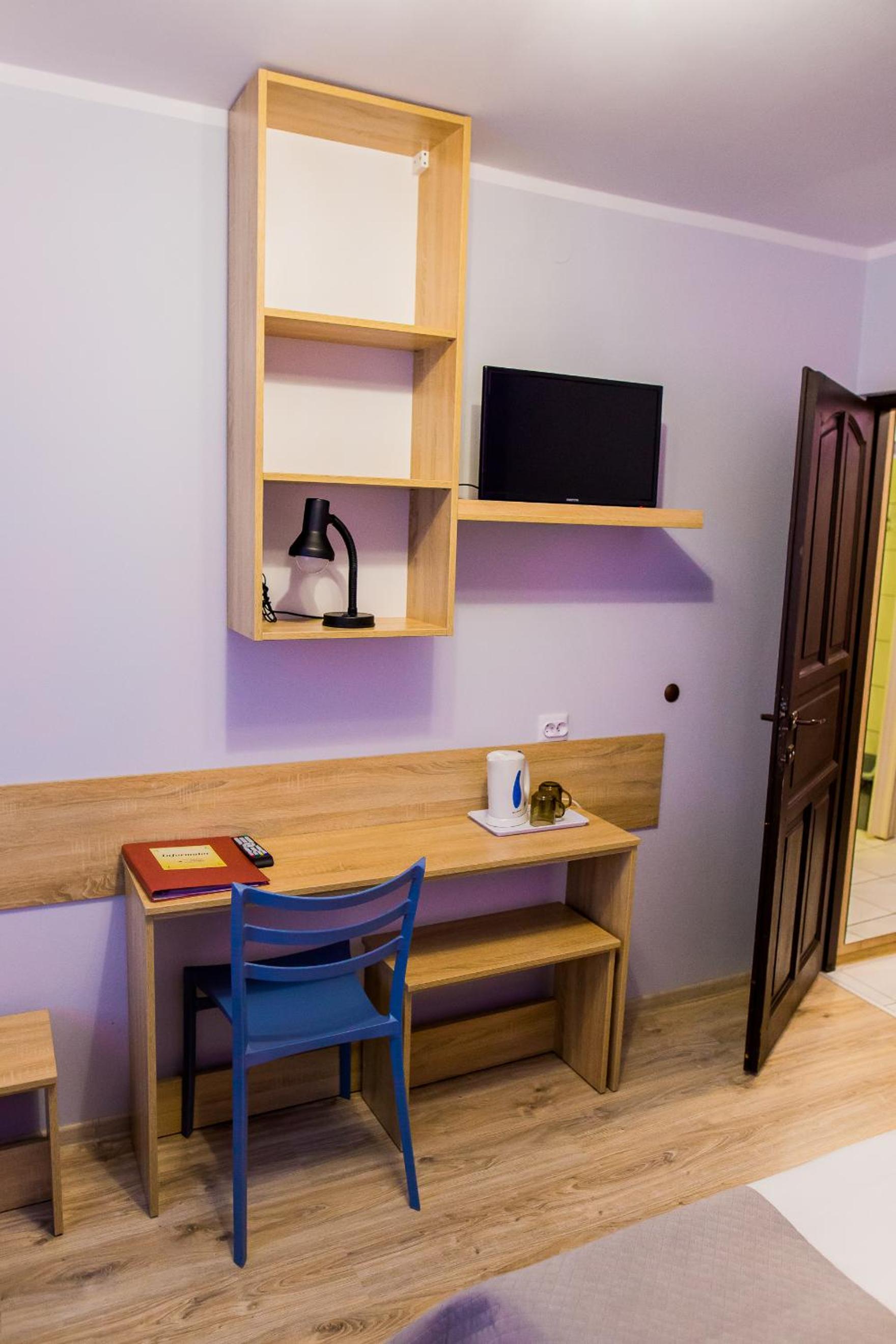 Double Room - Photo 17