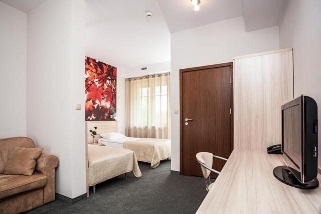 Double or Twin Room - Photo 1