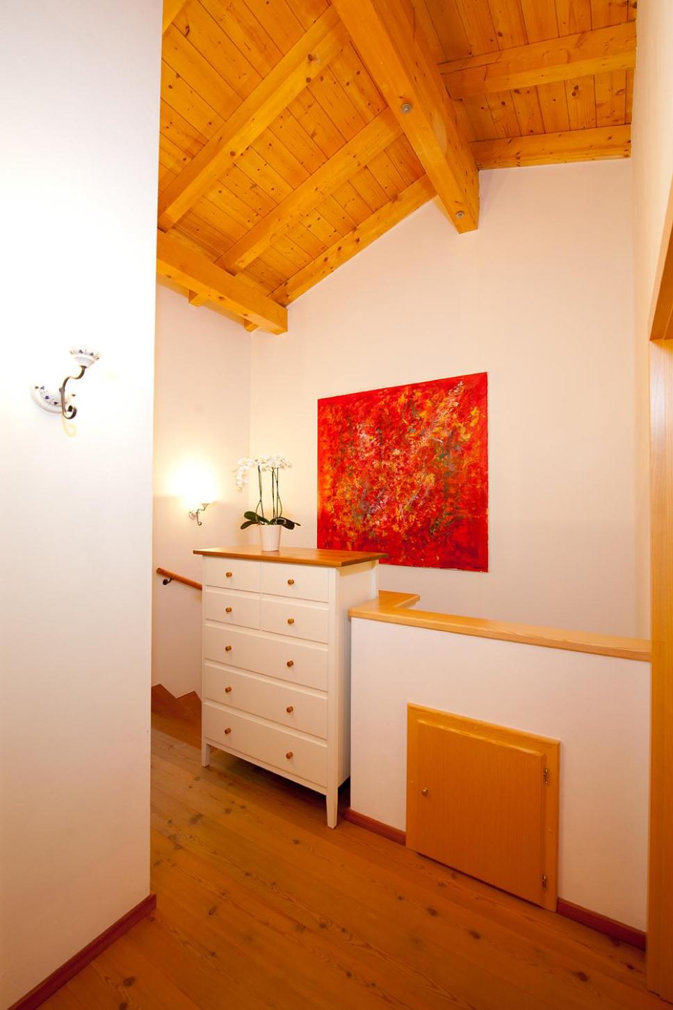 Four-Bedroom House photo 2