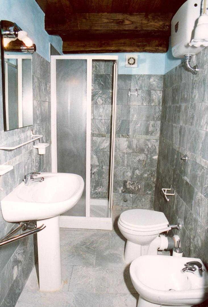 Triple Room with Private External Bathroom photo 3