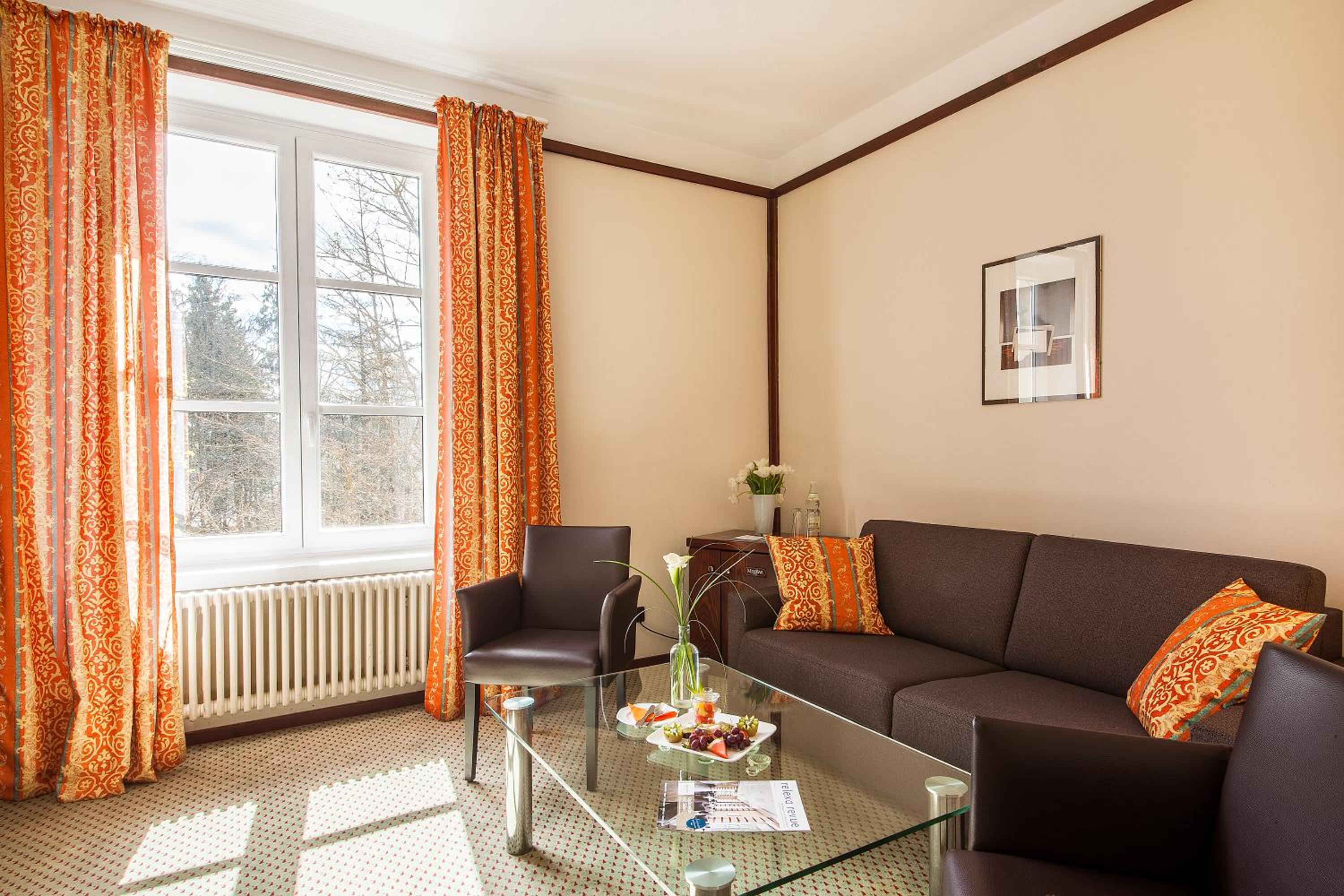 One-Bedroom Suite - Photo 1