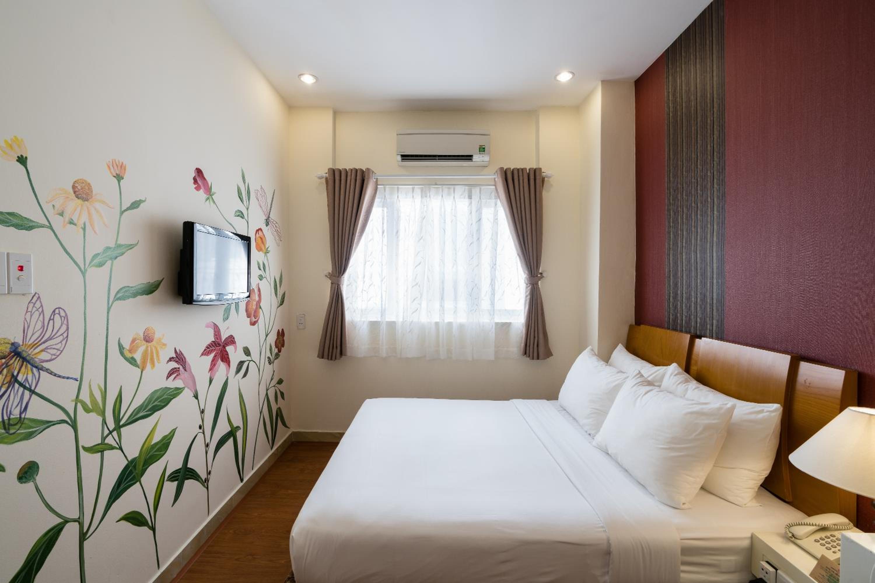 Comfy Double or Twin Room  photo 3