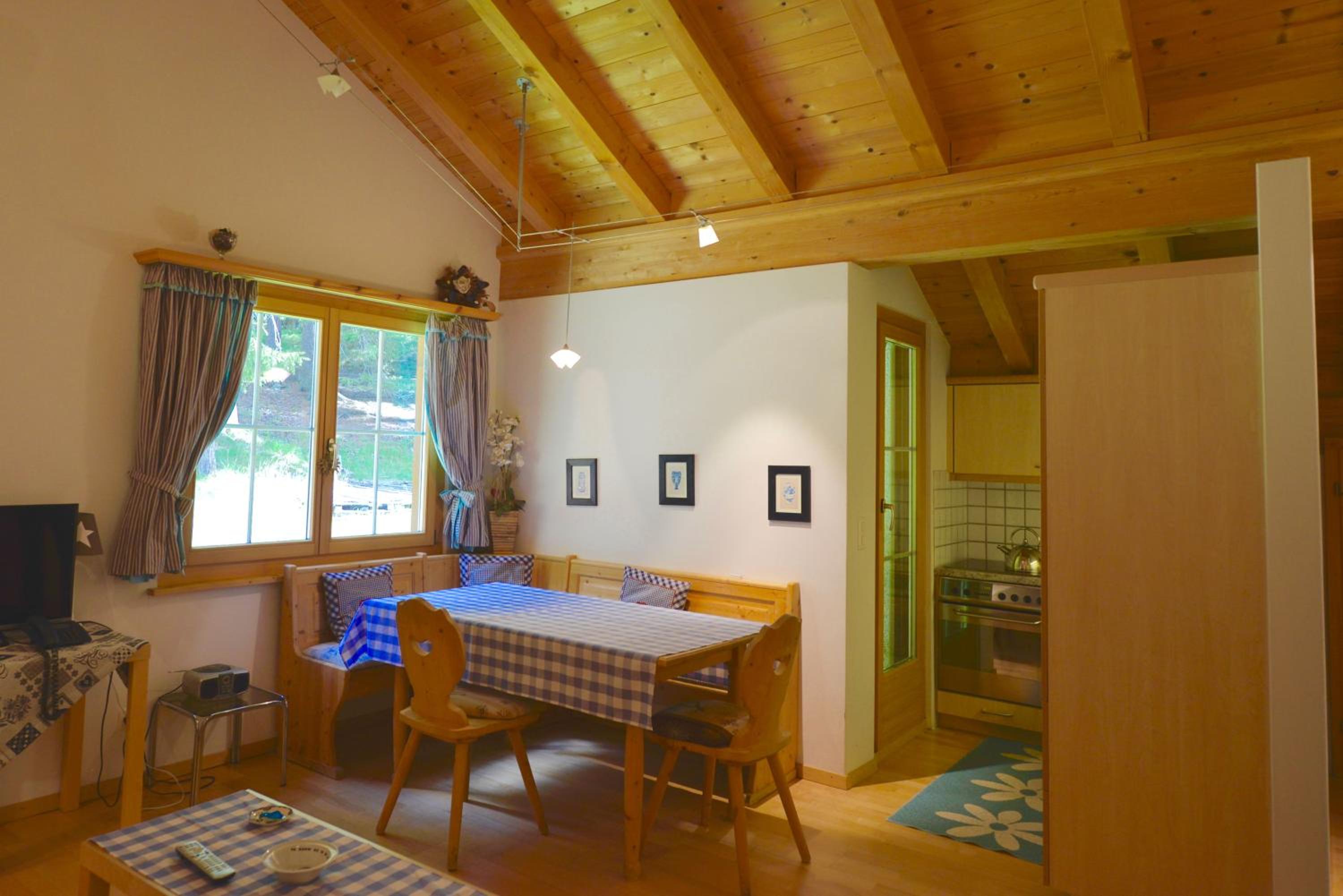 One-Bedroom Apartment with Forest View photo 3