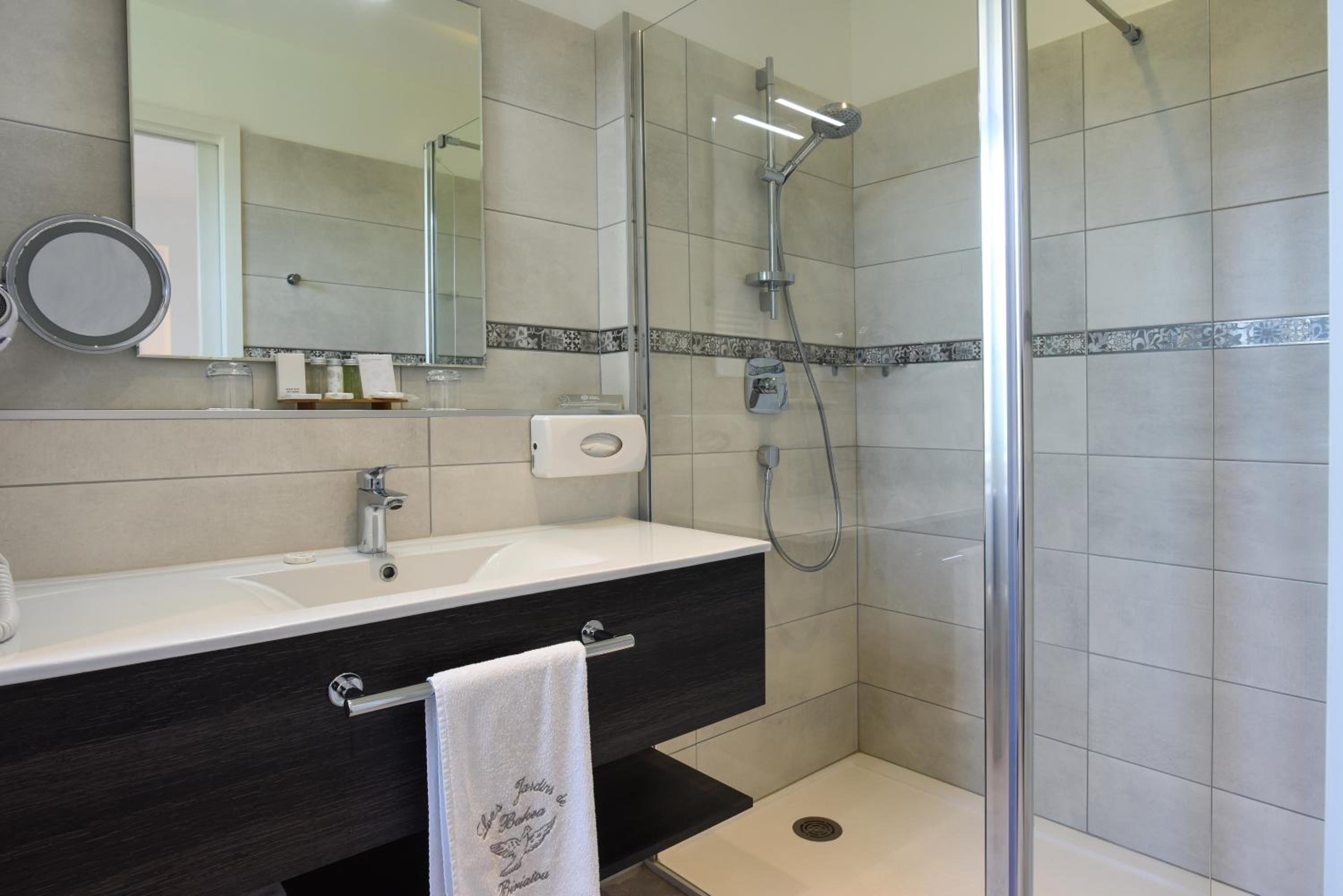 Double Room with Valley View - Photo 4
