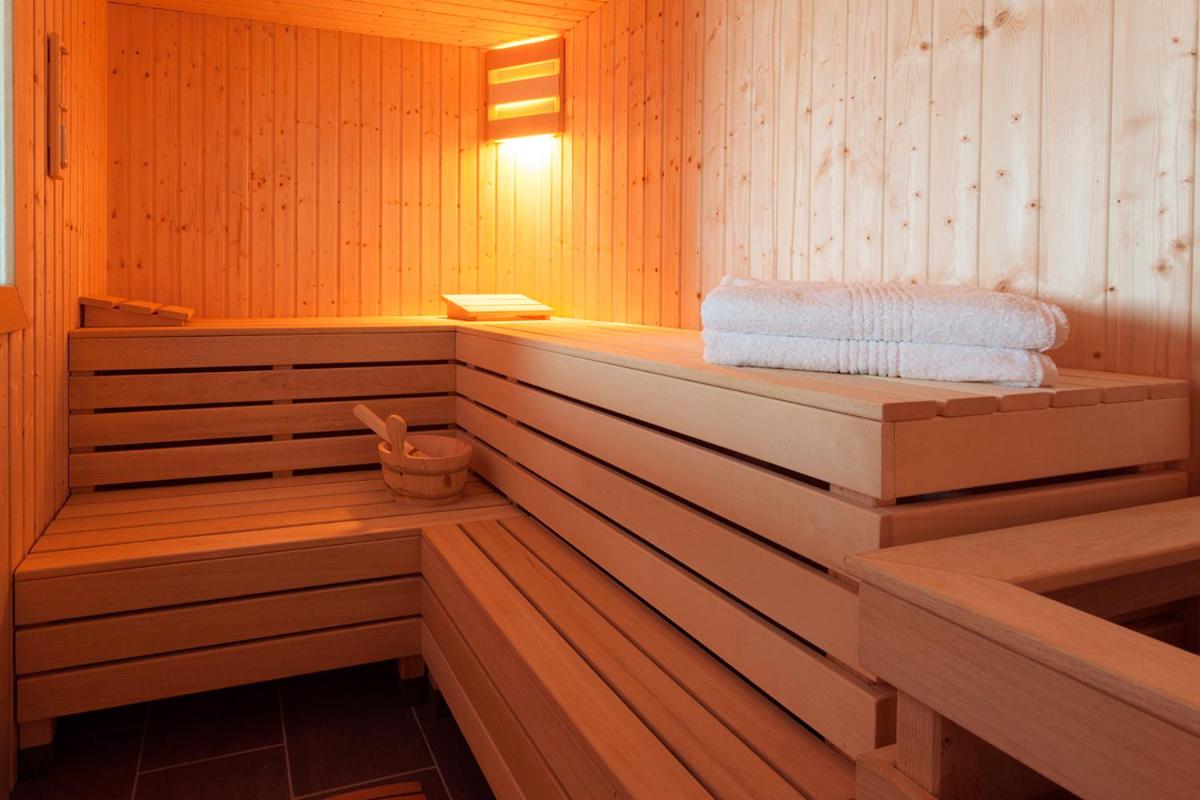 Apartment with Sauna photo 2