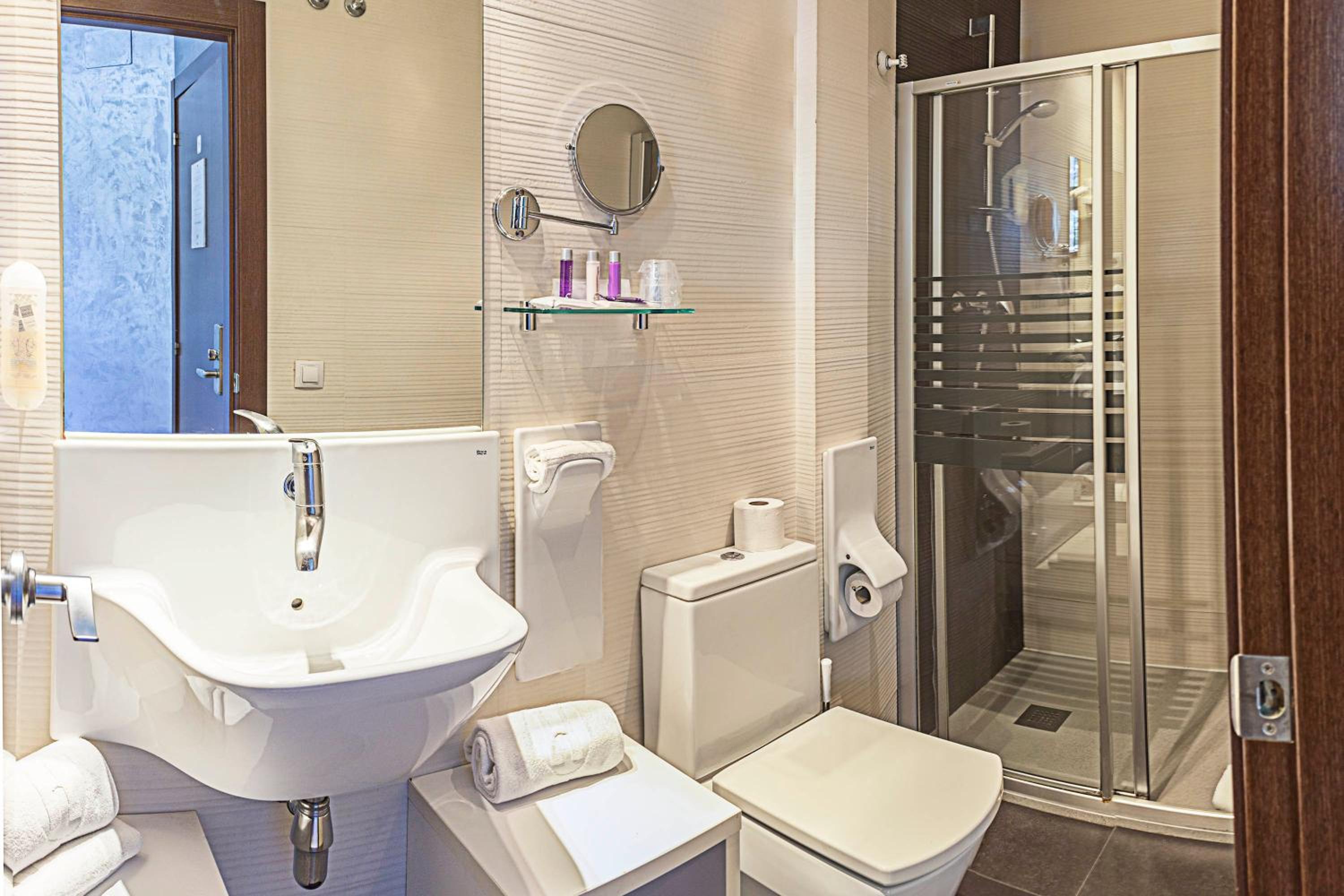 Triple Room photo 2
