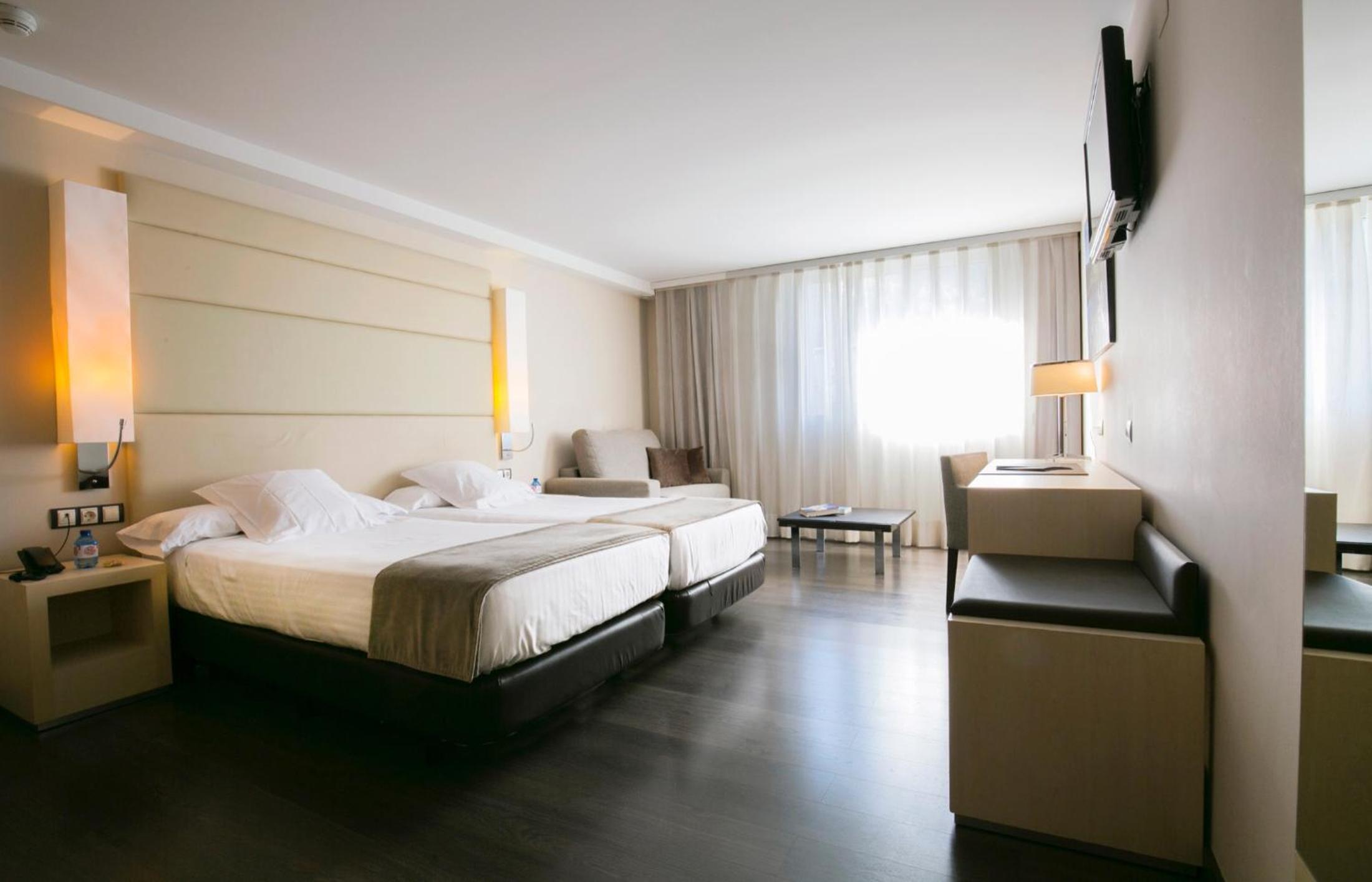 Premium Double Room photo 3