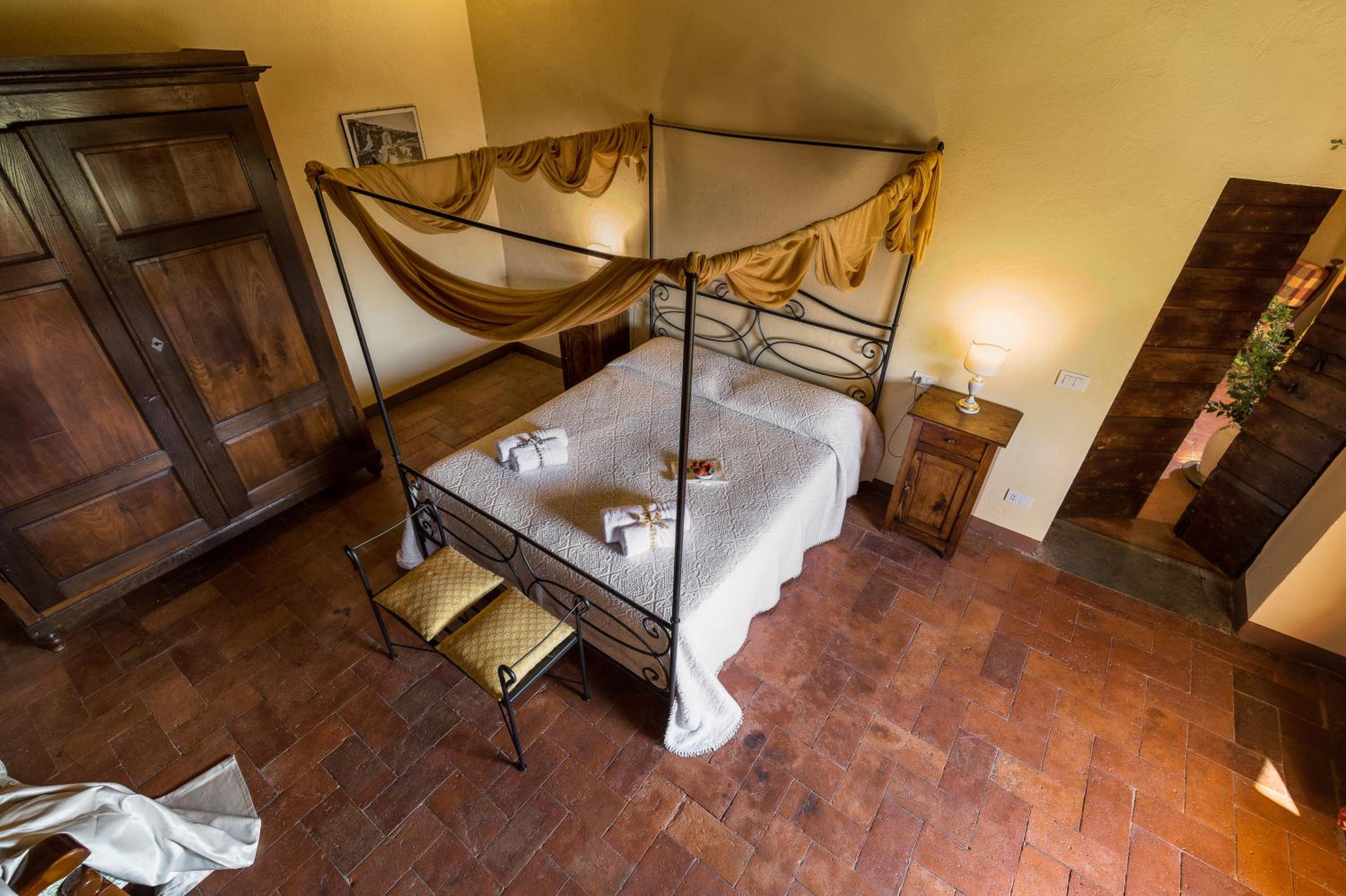 Eight-Bedroom Villa