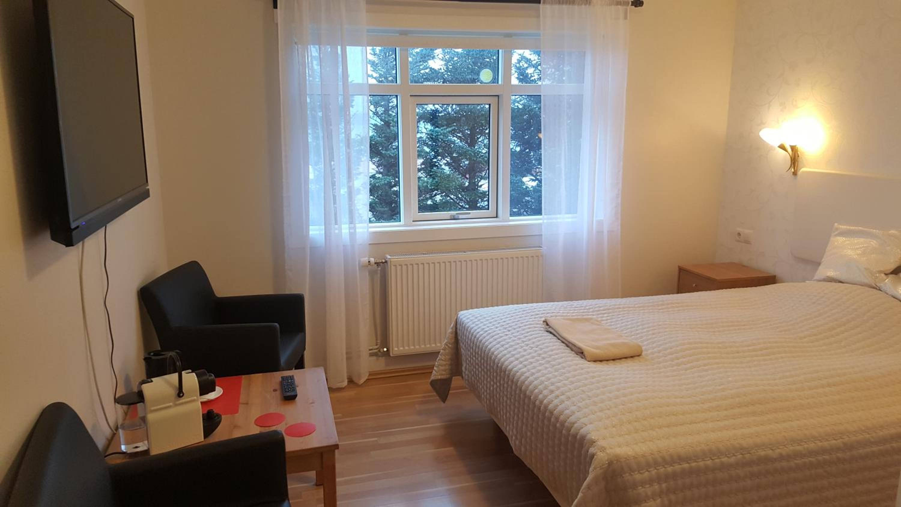 Double Room with Sea View - Photo 3