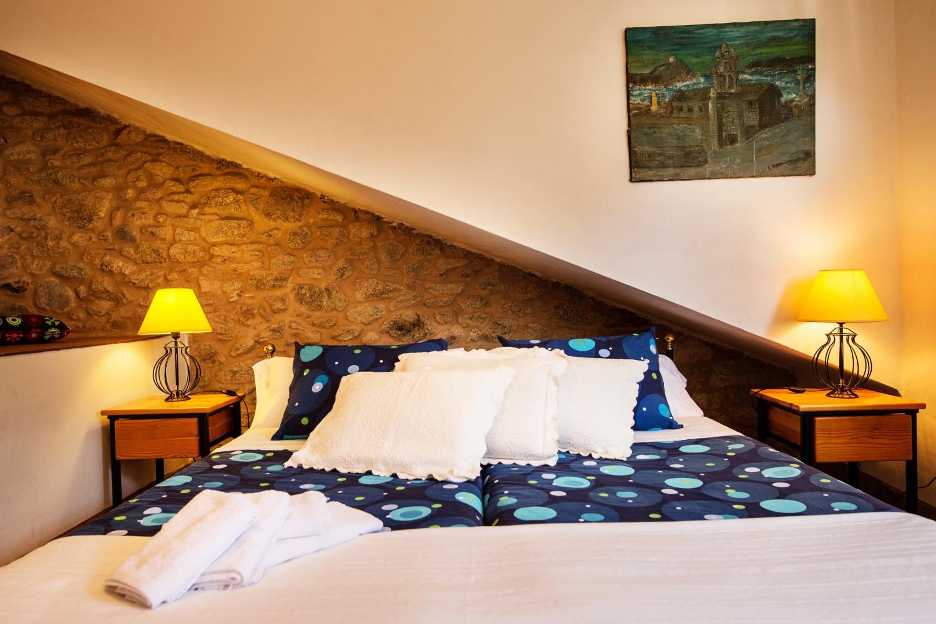Deluxe Double Room with Balcony - Photo 2