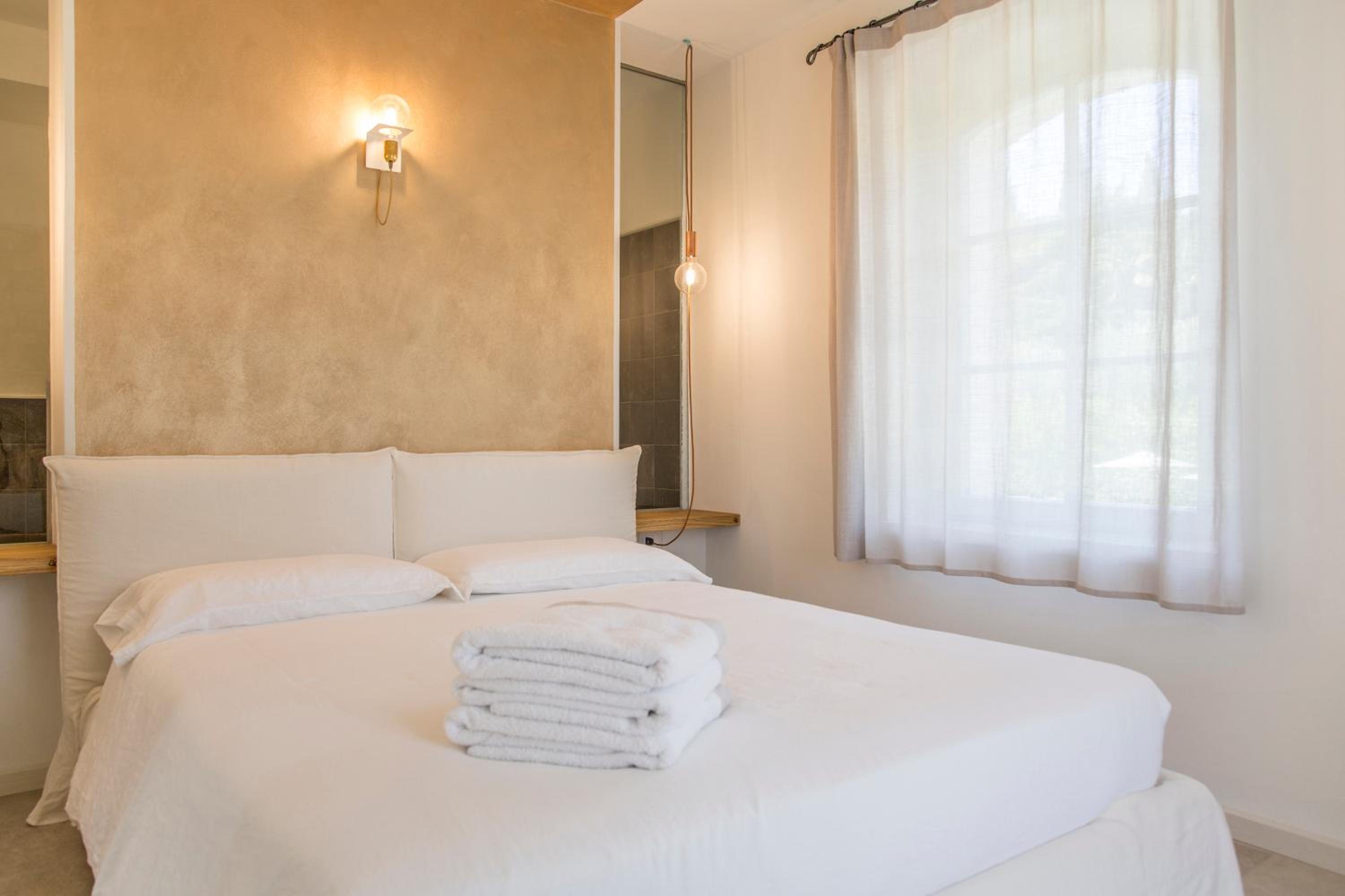 Suite with Lake View photo 1