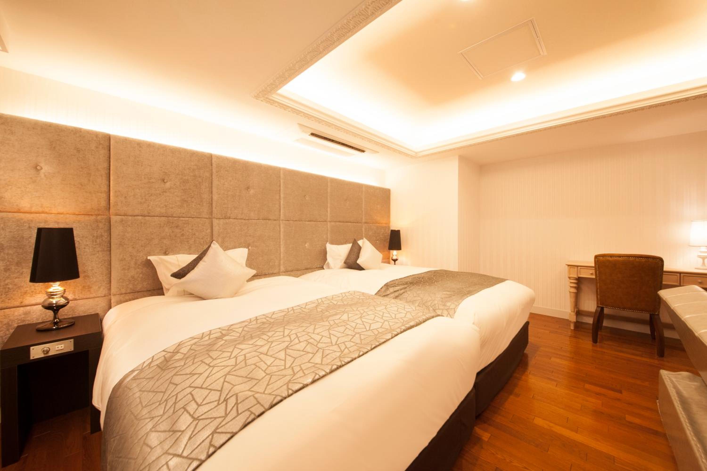Family corner Suite Room - Non-Smoking photo 2