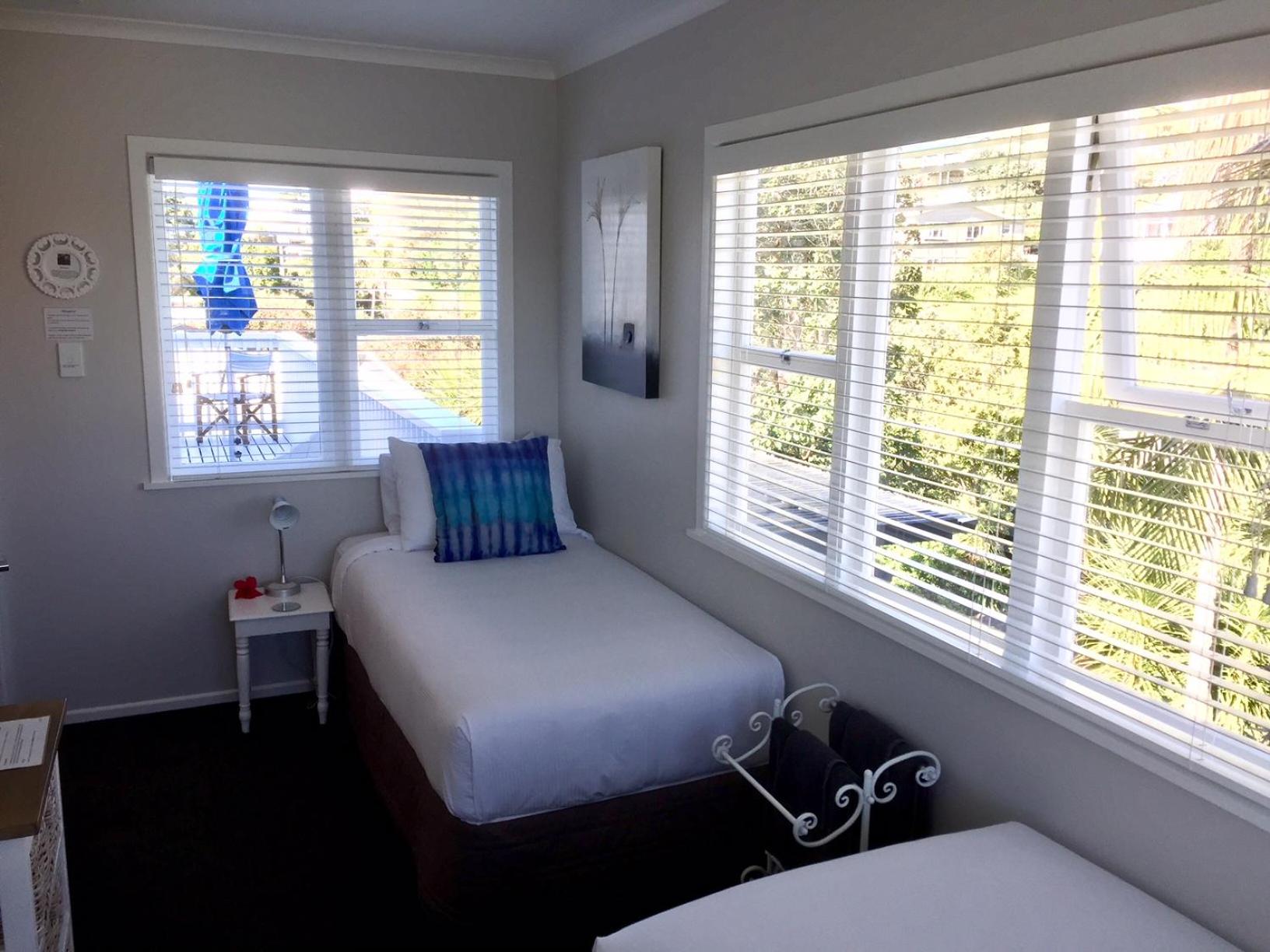 Twin Room with Sea View - Photo 5