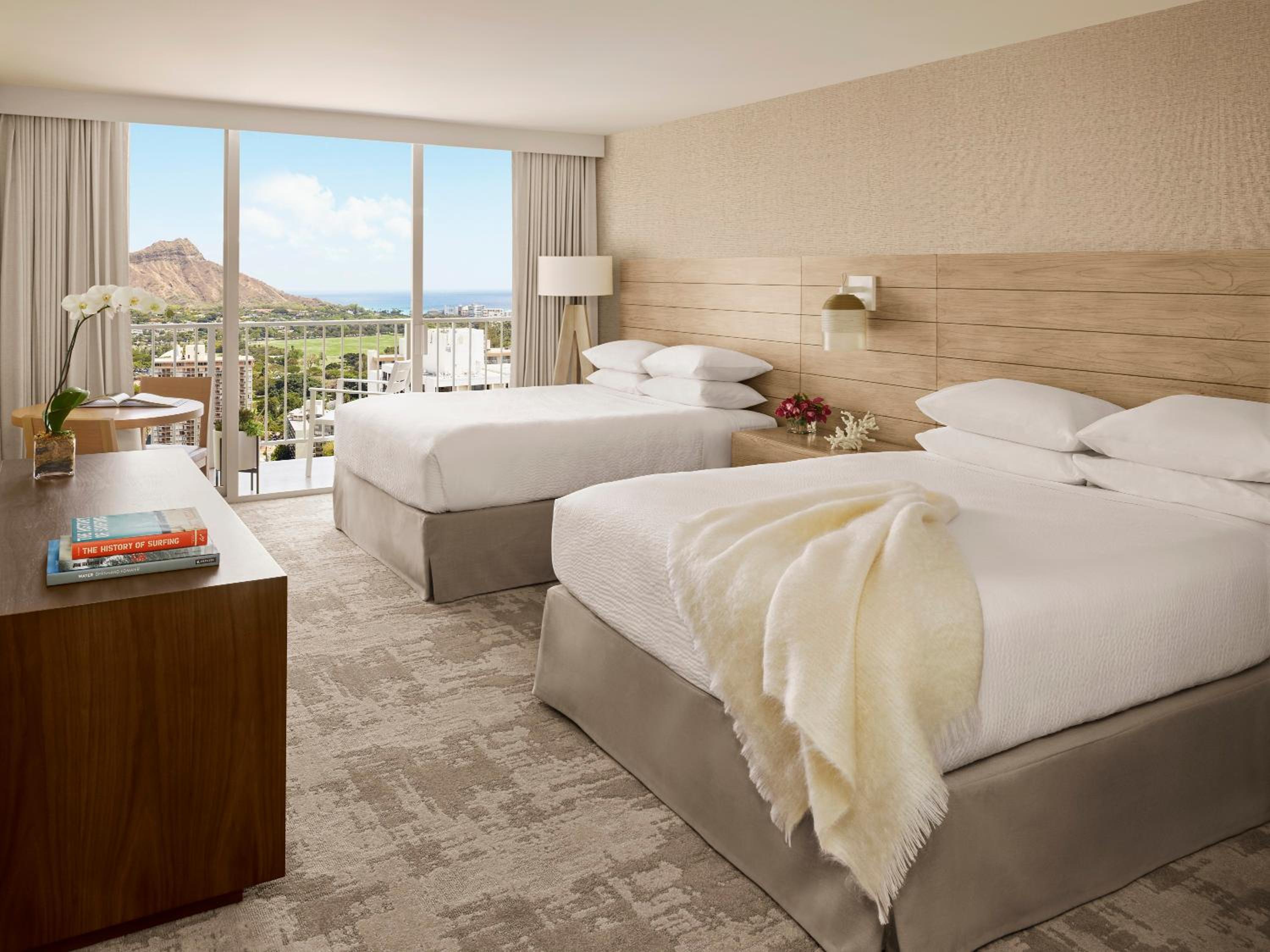 Diamond Head Ocean View Room With Two Queen Beds