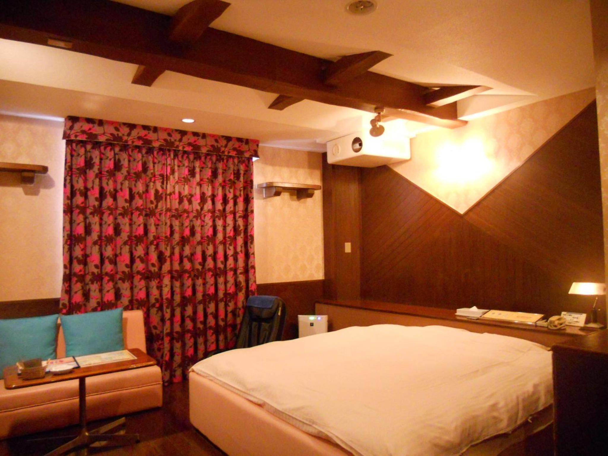 Economy Double Room - Photo 4