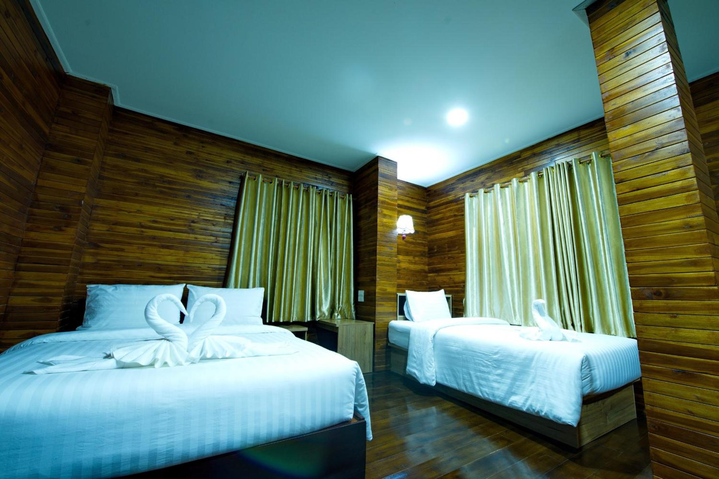 Suite with Balcony