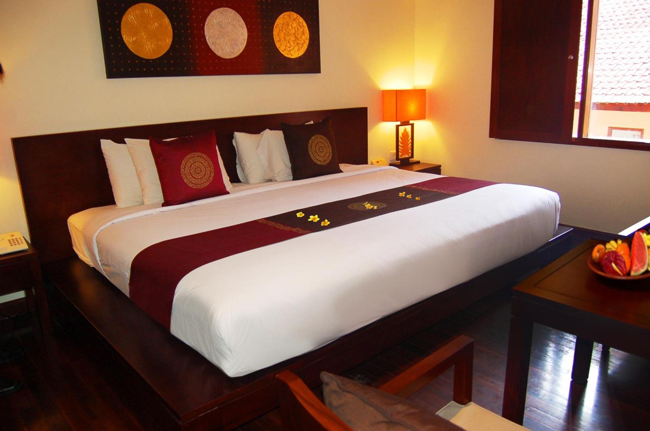 Deluxe Room - Photo 3