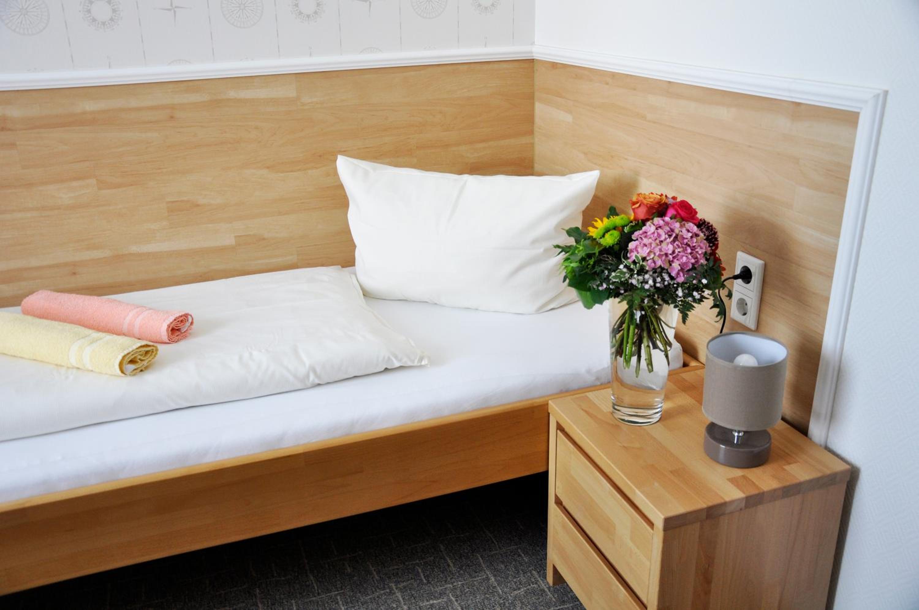 Small Single Room