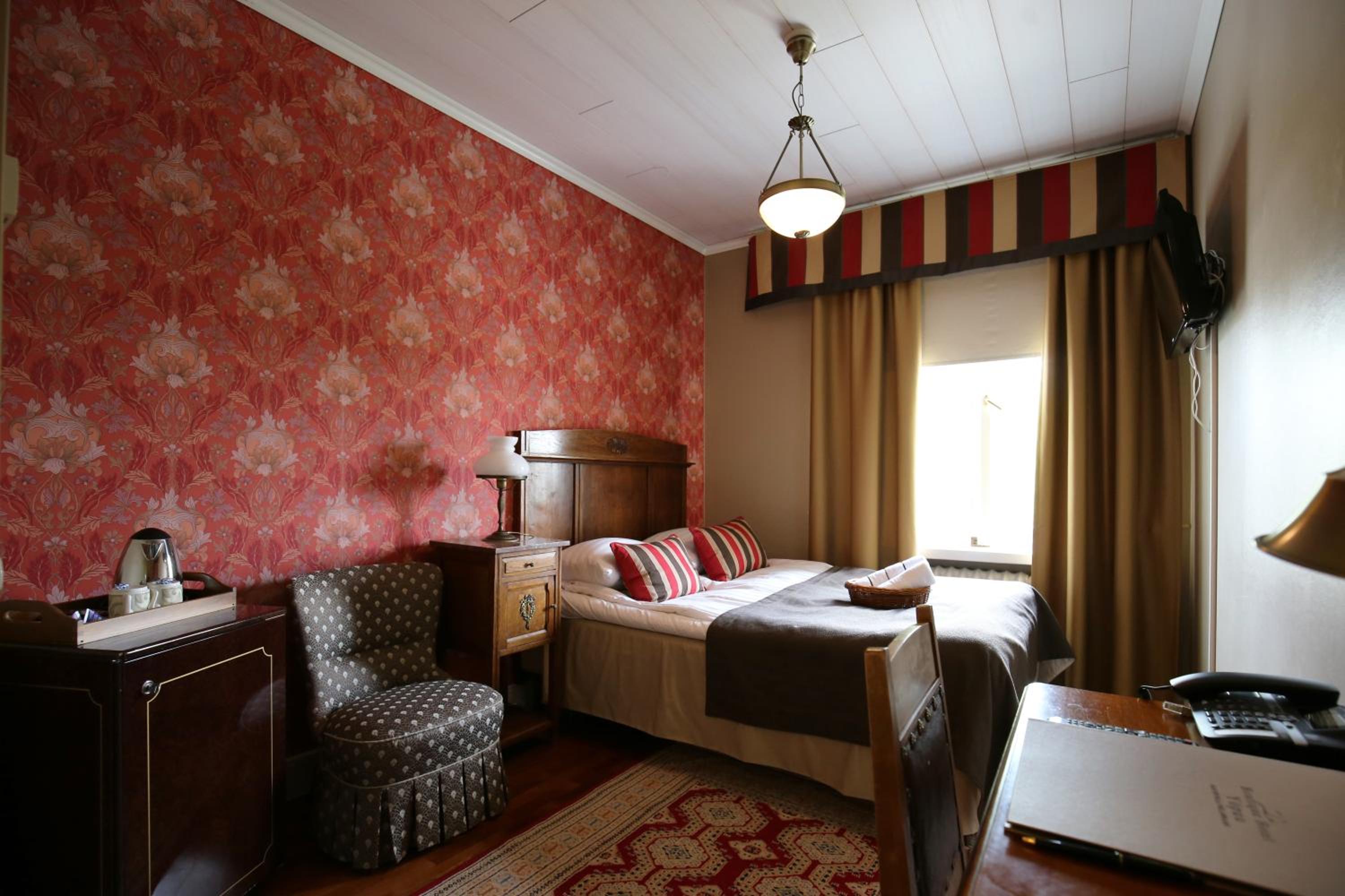 Single Room photo 3