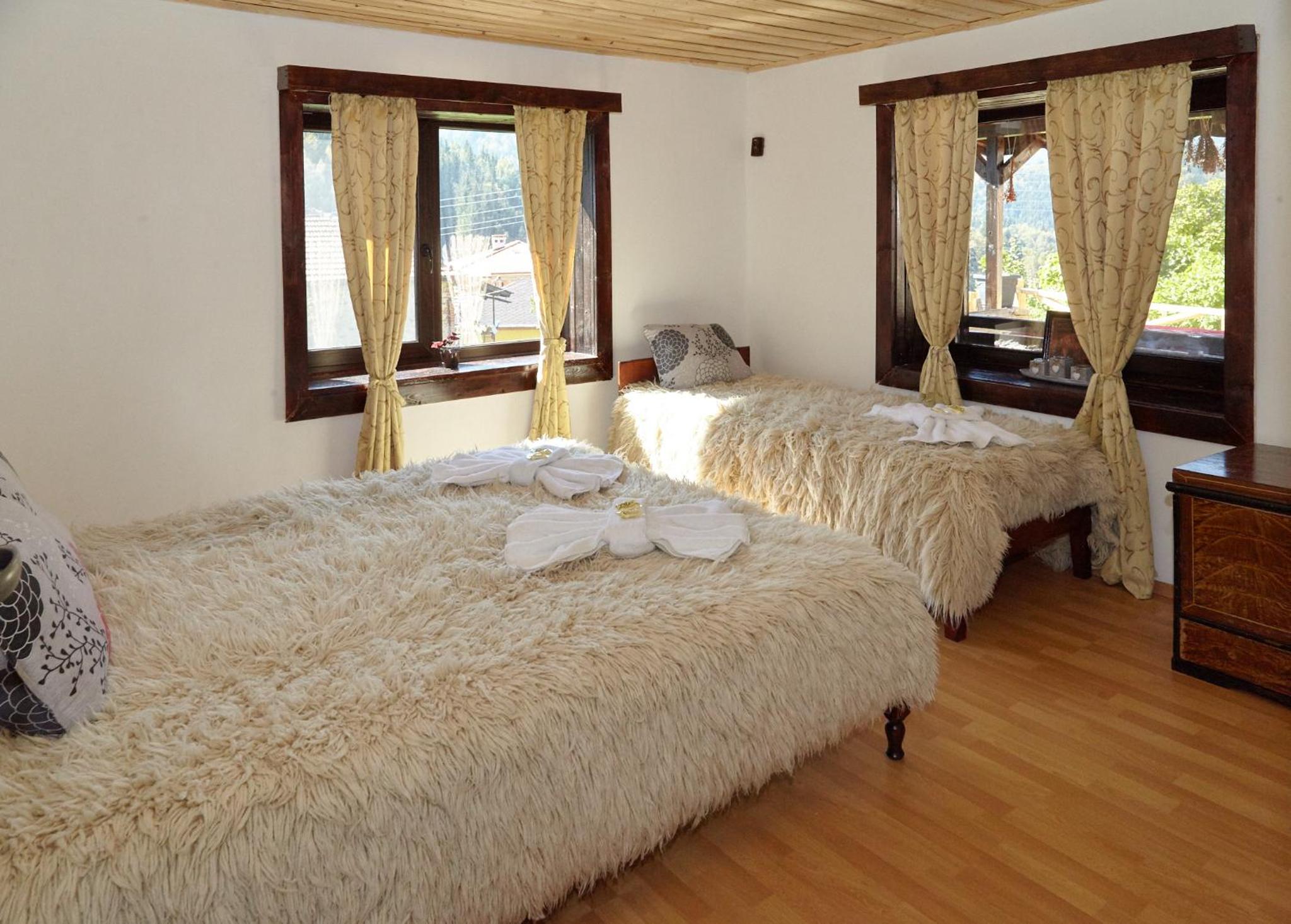 Family Double Room photo 2