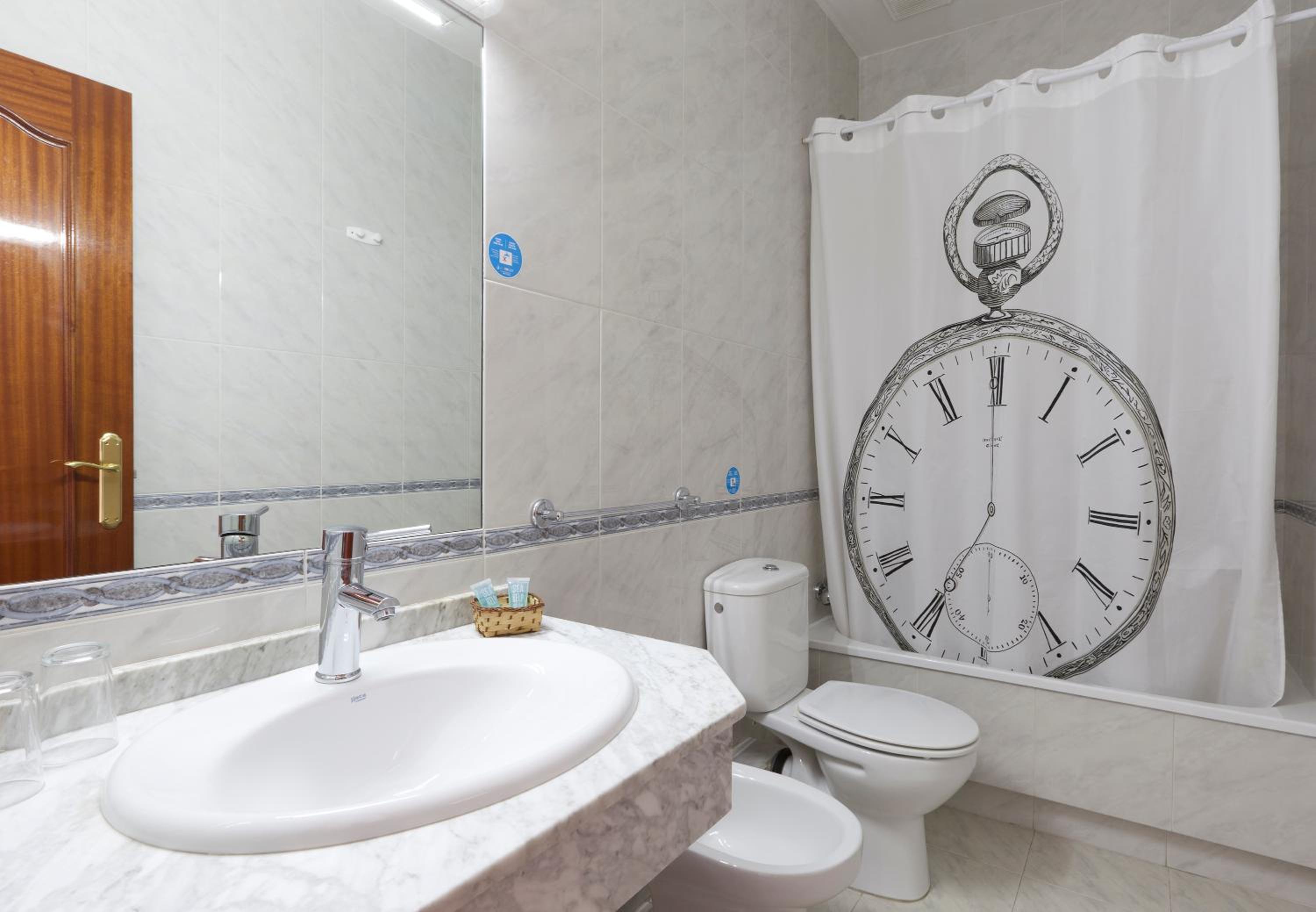 Superior Double Room - Photo 32