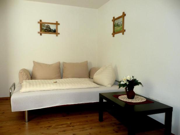 One-Bedroom Apartment with Balcony and Terrace - Photo 15