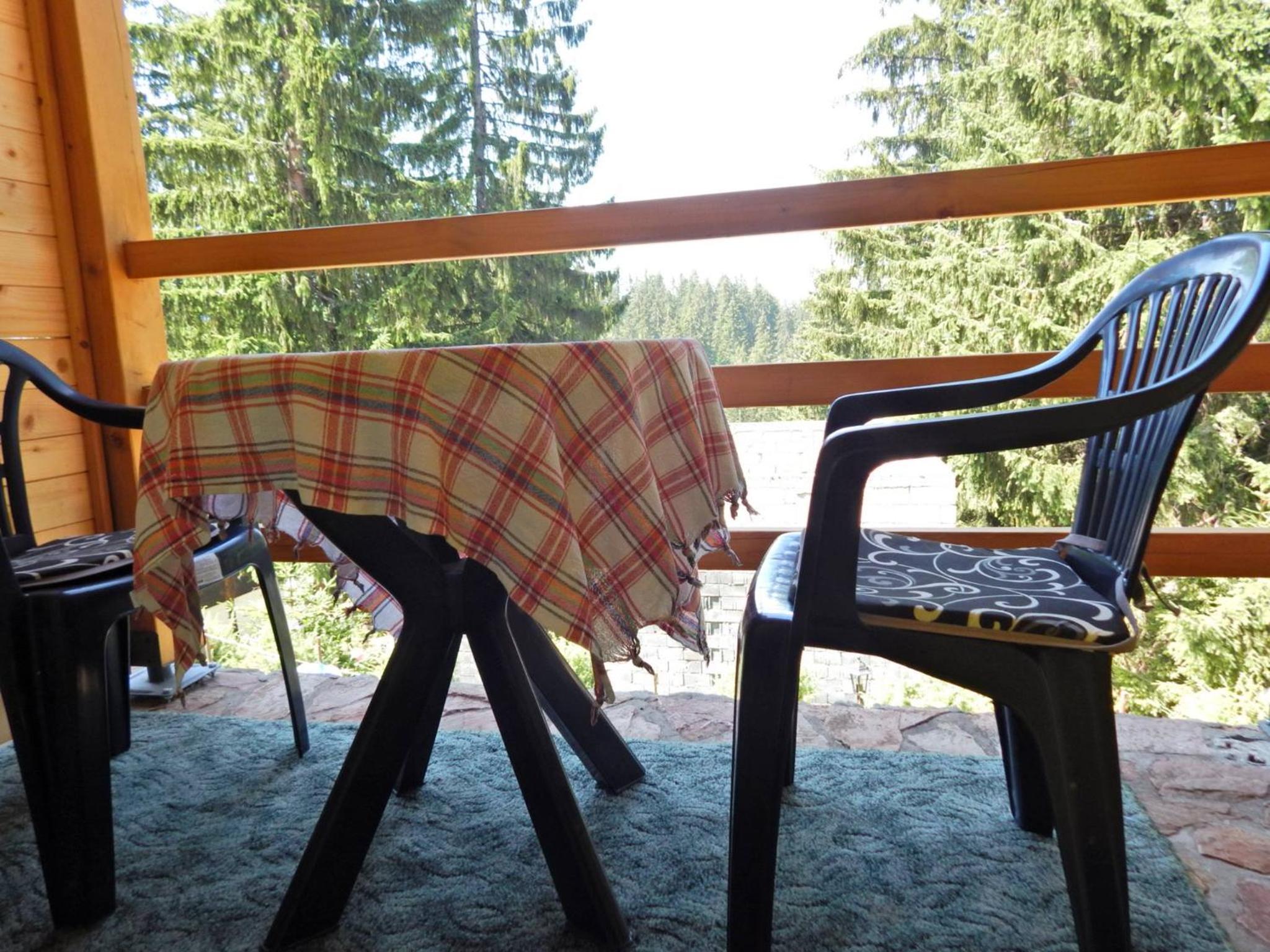 Apartment with Balcony photo 3