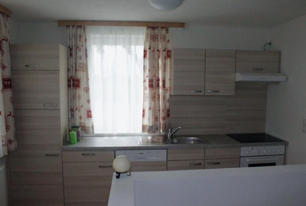Two-Bedroom Apartment with Terrace - Photo 11