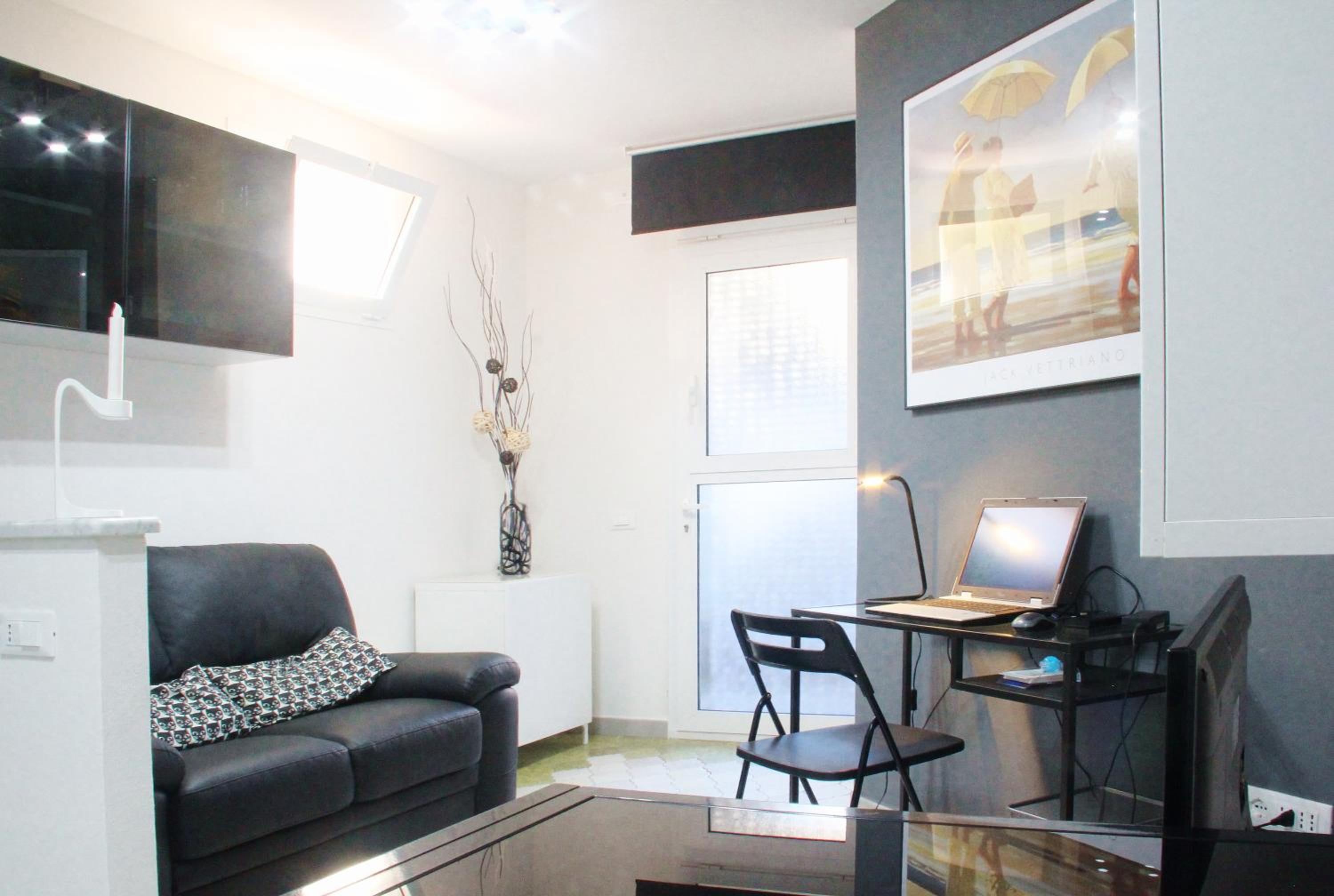 One-Bedroom Apartment - Basement