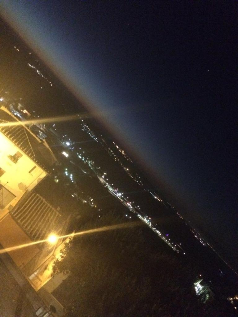 Apartment with Terrace - Photo 3